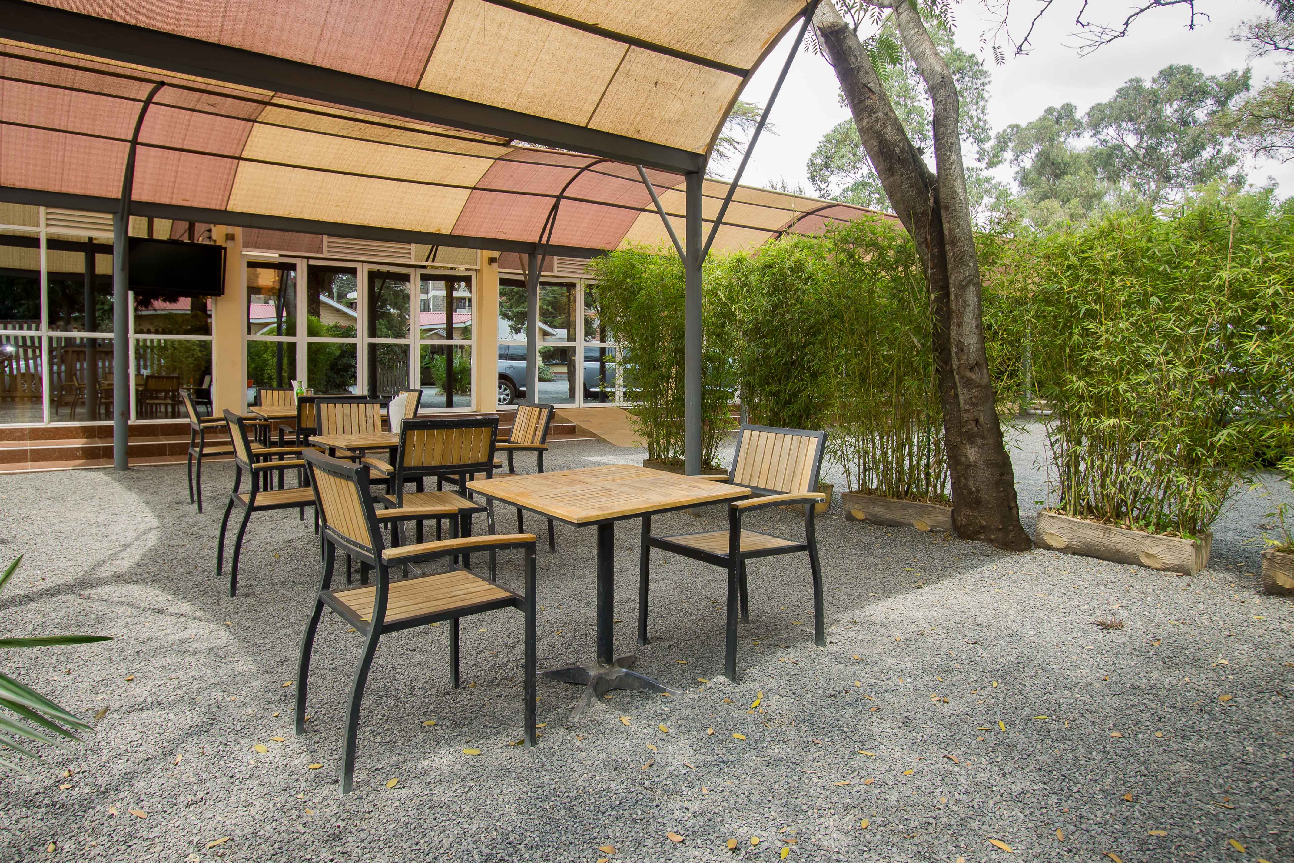 Konar House Lounge