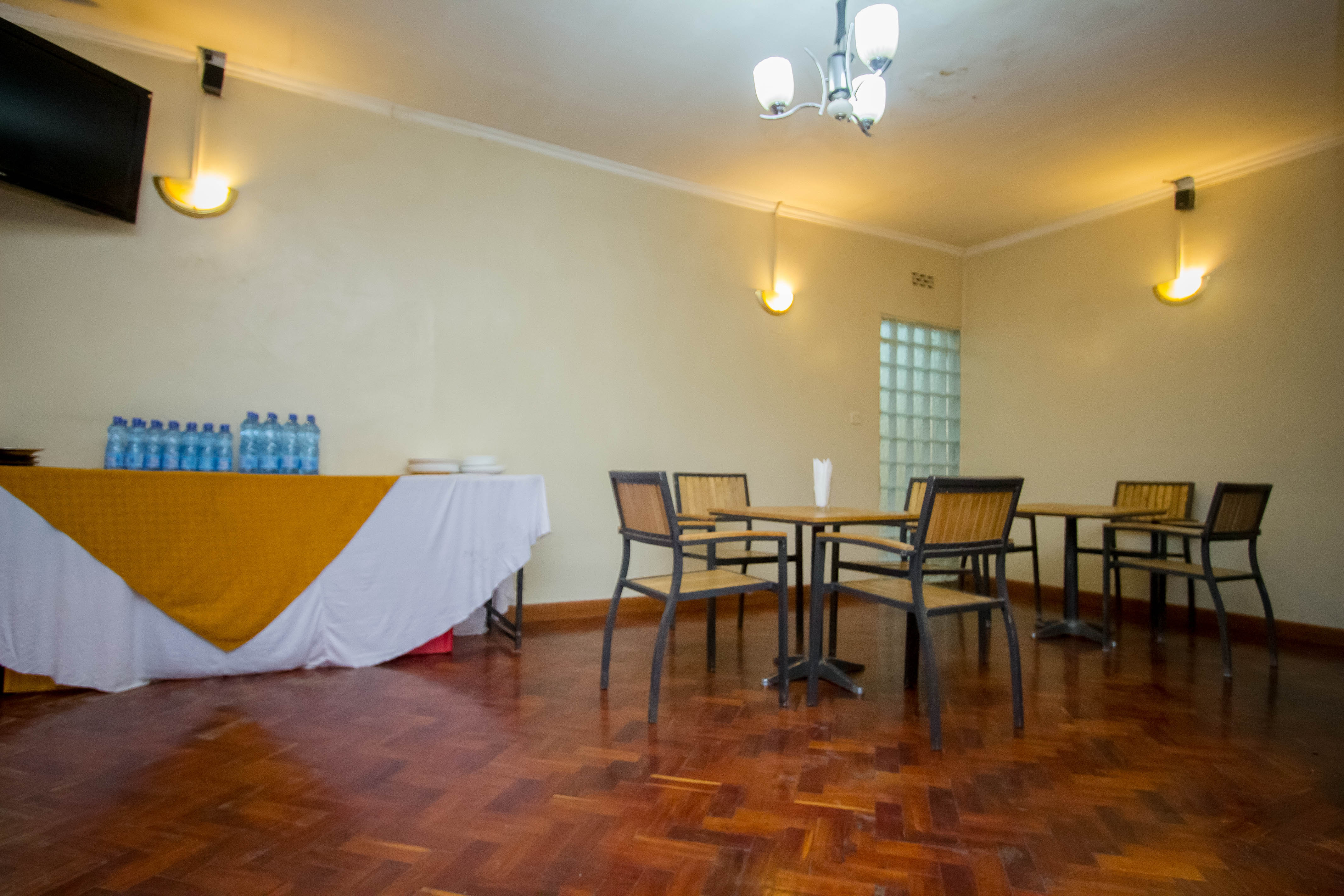 Konar House Lounge