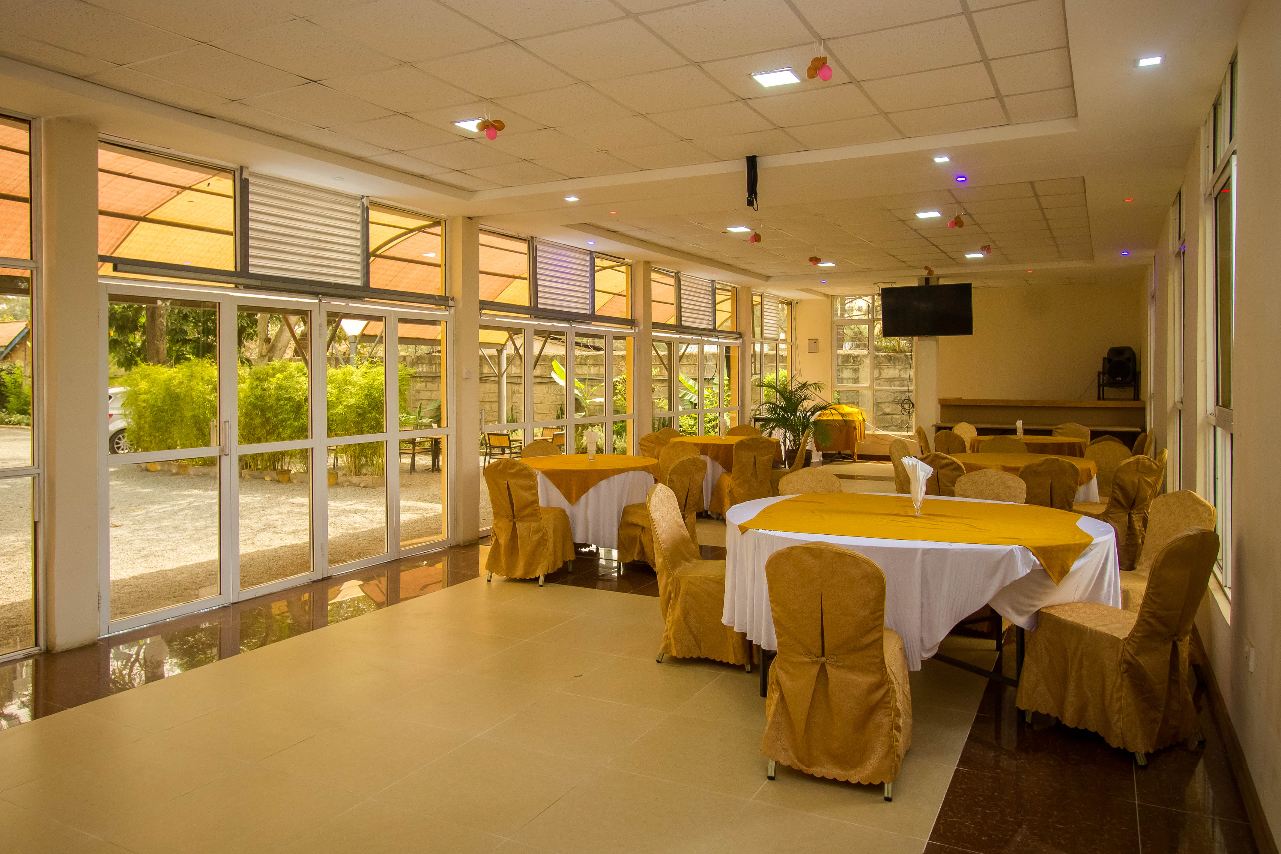 Konar House Lounge