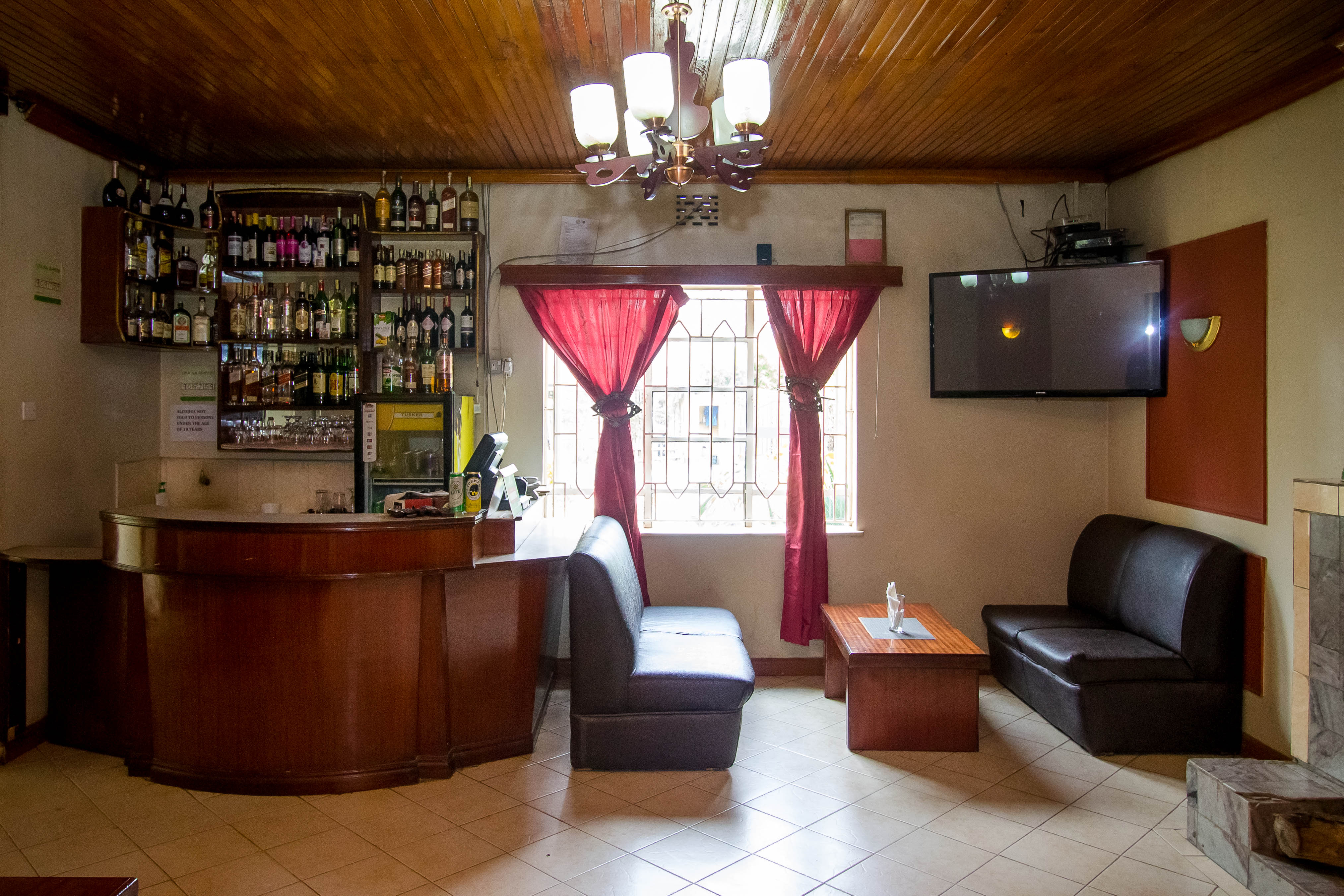 Konar House Lounge