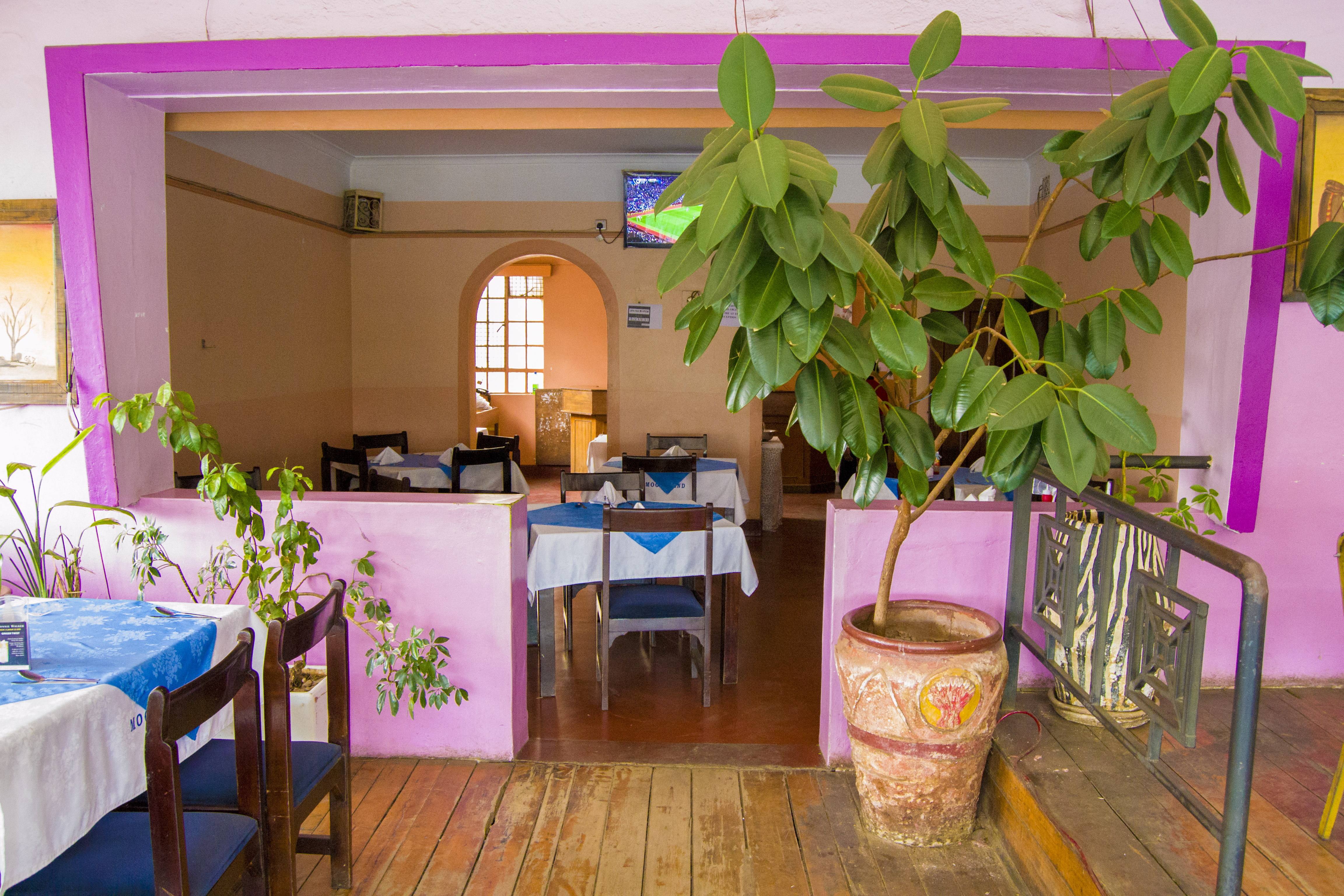 Mooreland Hotel