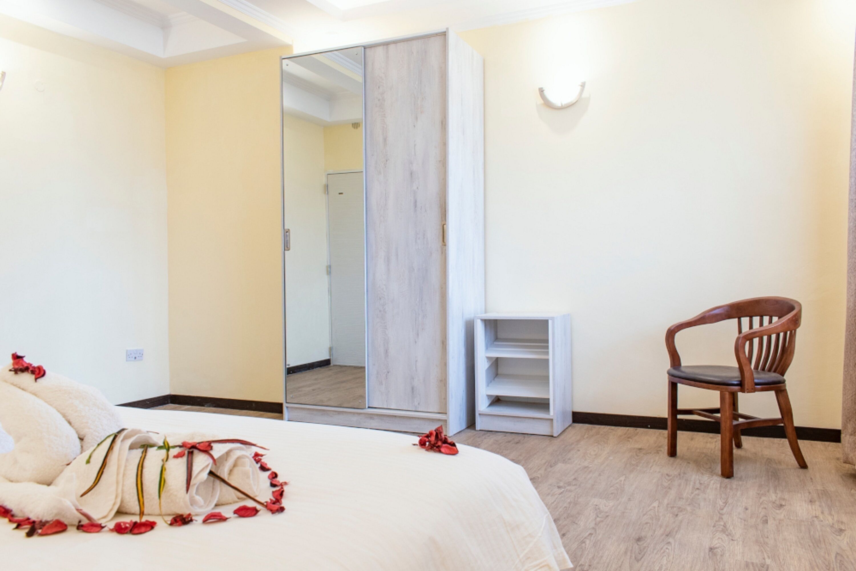 Zebu Lodges & Luxury Hotel