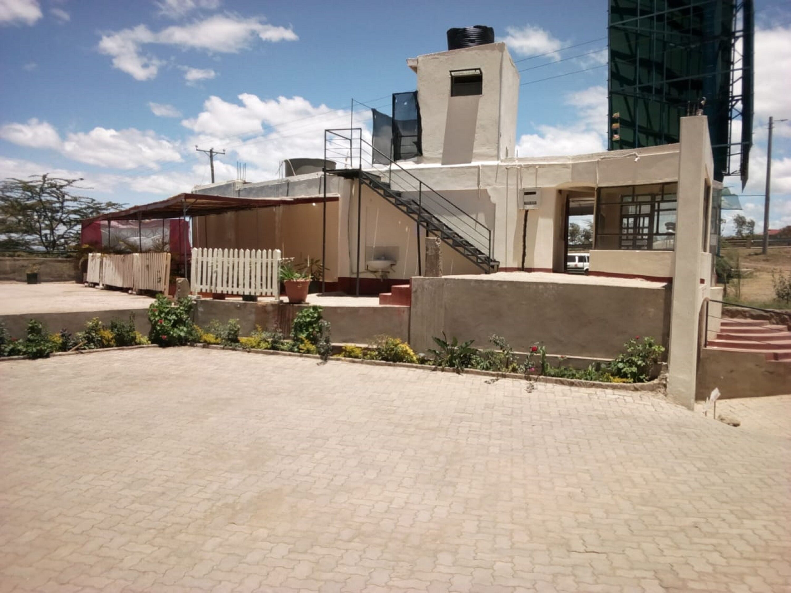 Comi Village Hotel