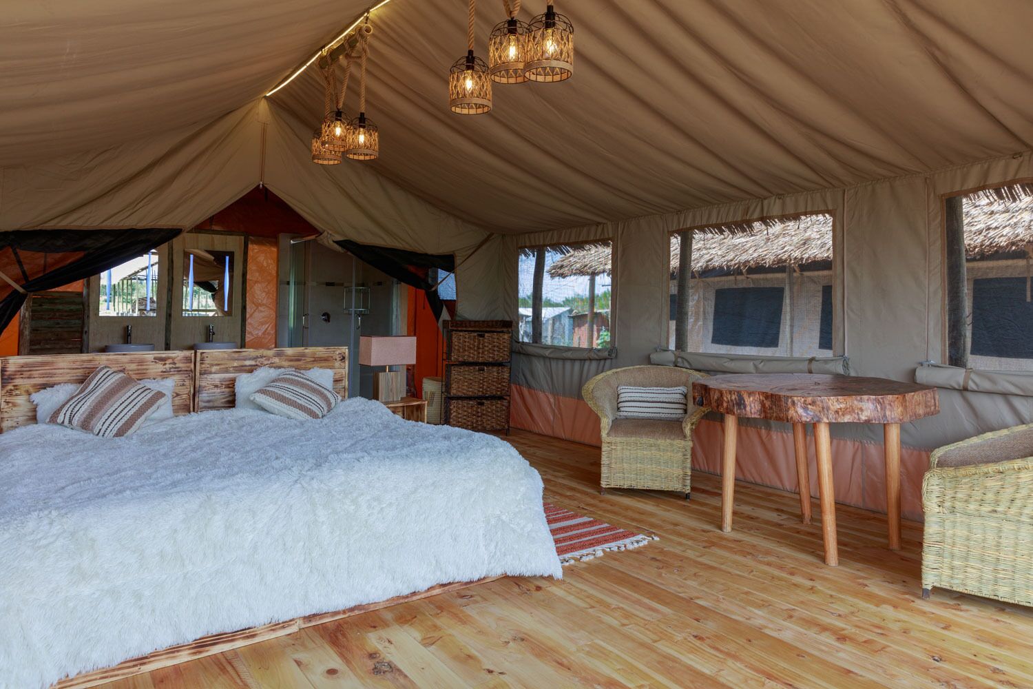 Glamping Kenya Mount Kenya Lodge