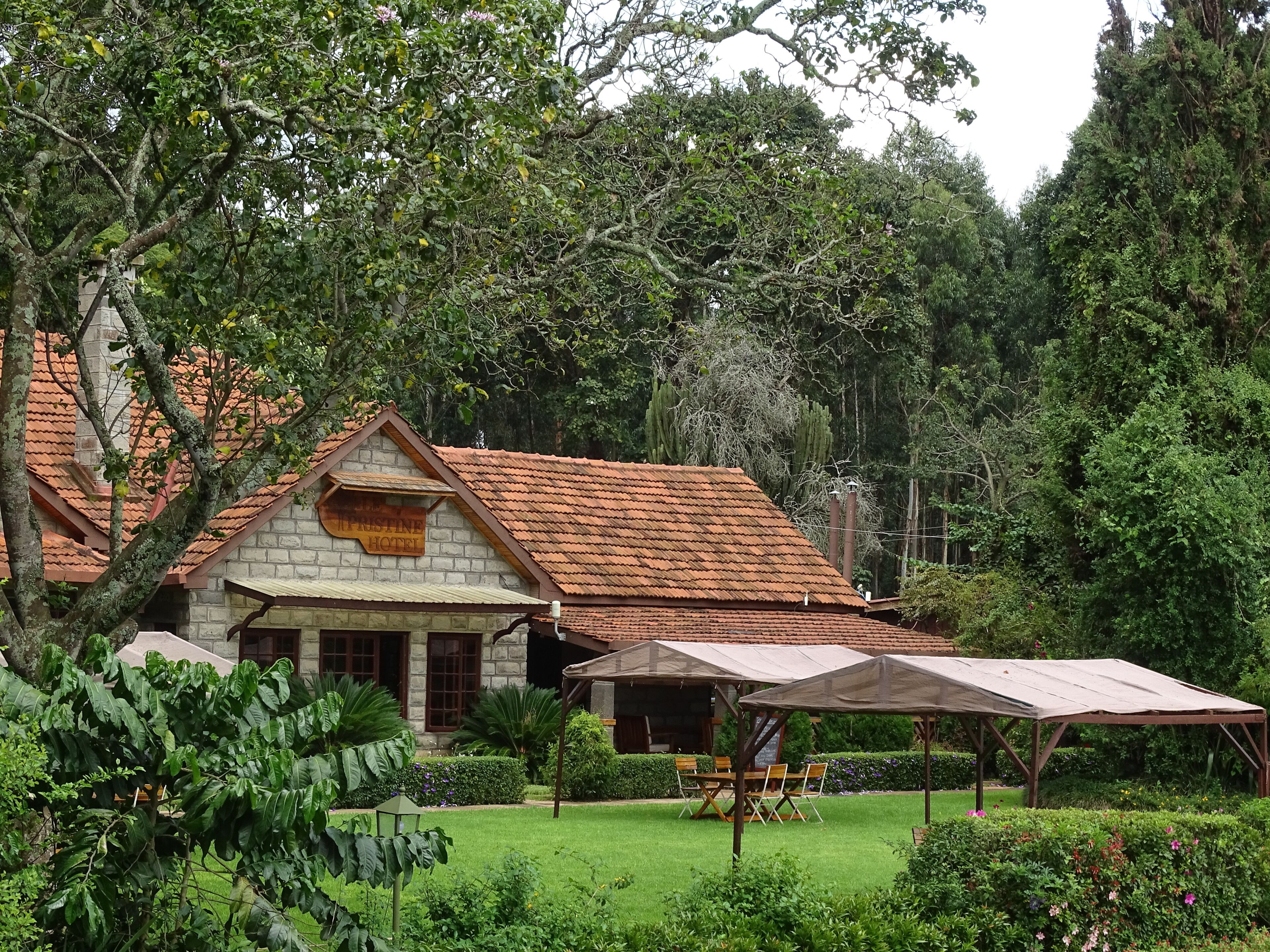 Le Prestine Hotel