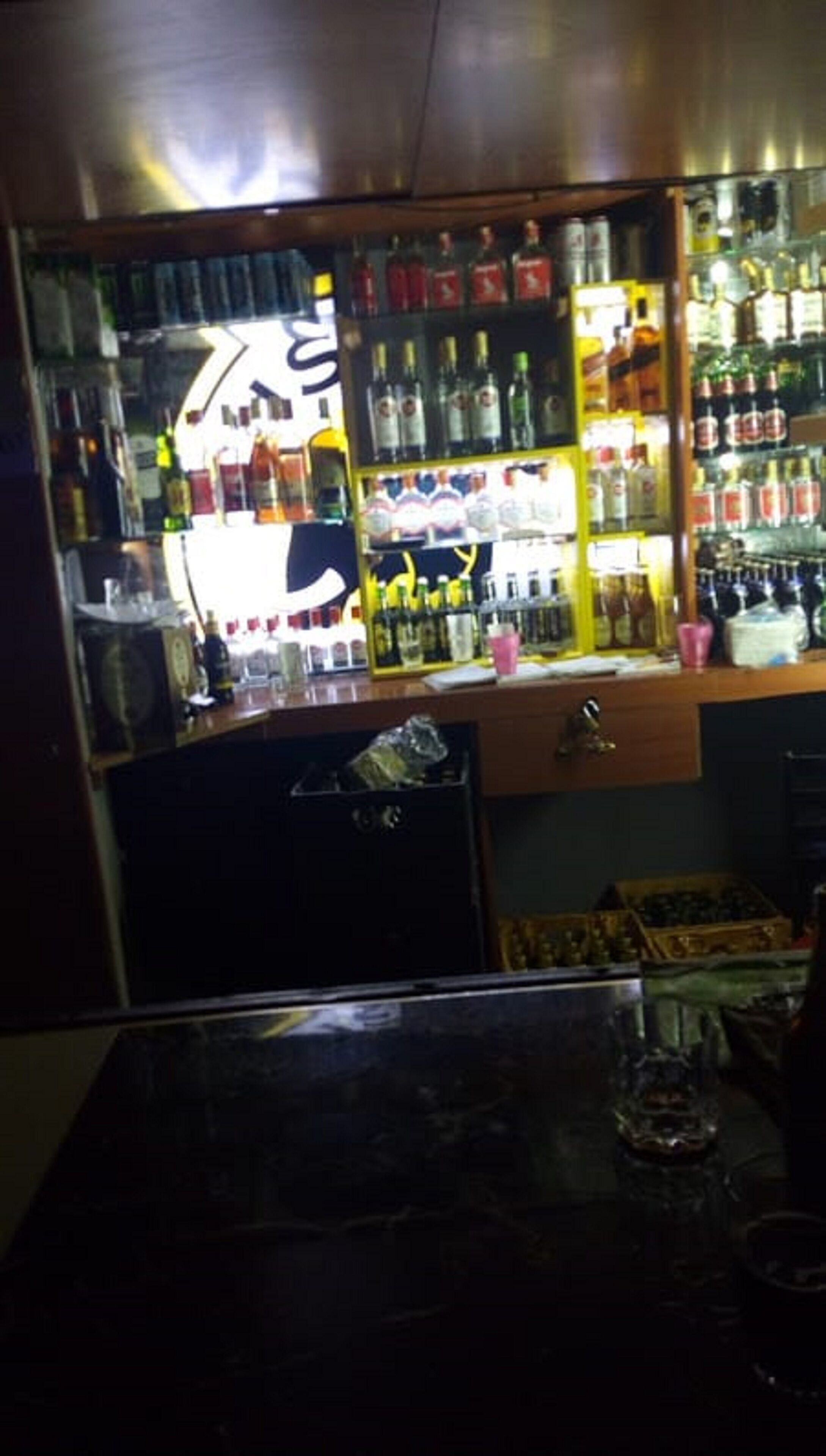 Dedamax Hotel