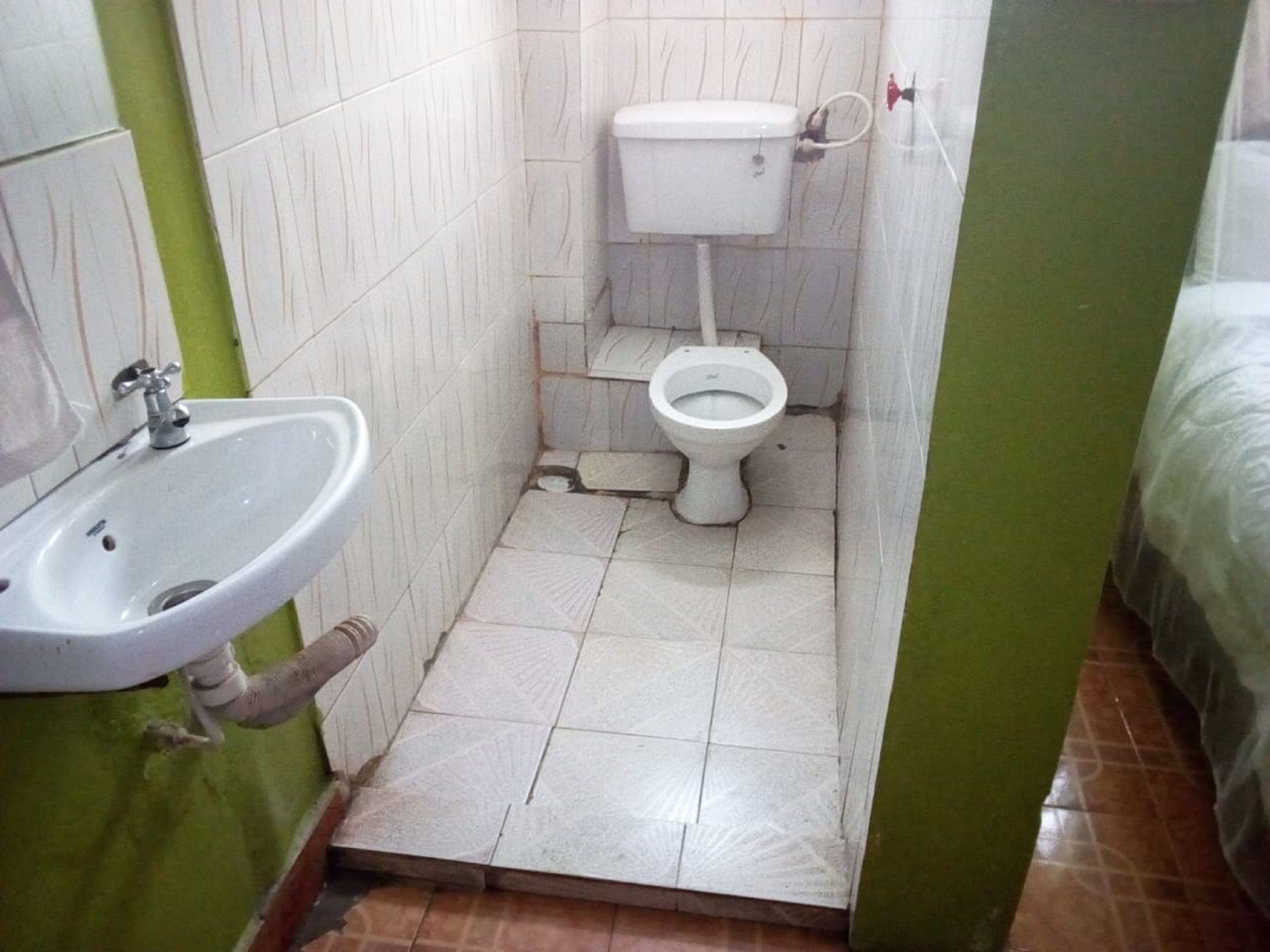 The Plateau Breeze Hotel