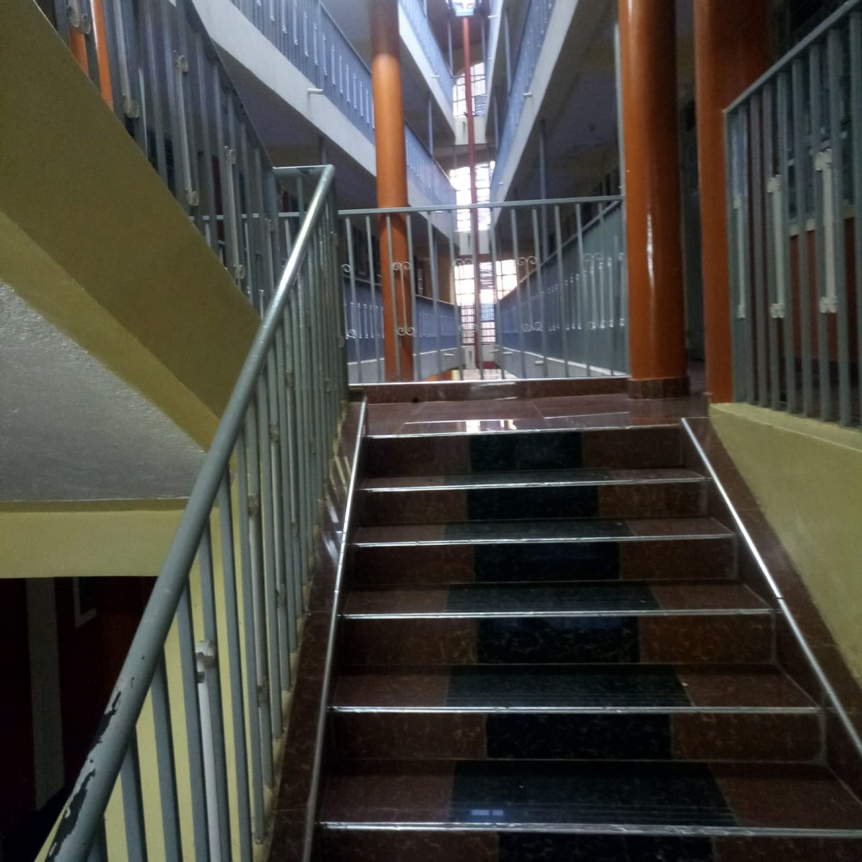 Cherika Hotel & Suites