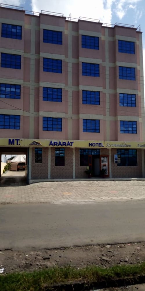 Mt Ararat Hotel