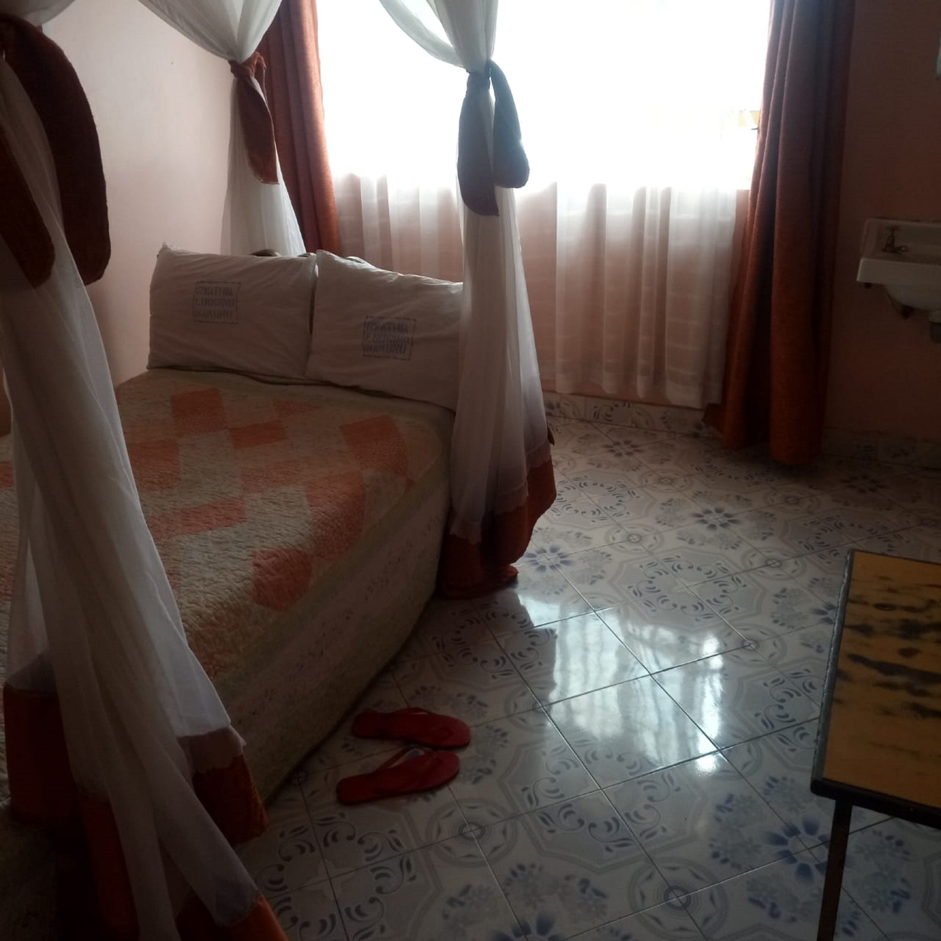 Rwathia Club Boarding & Lodging
