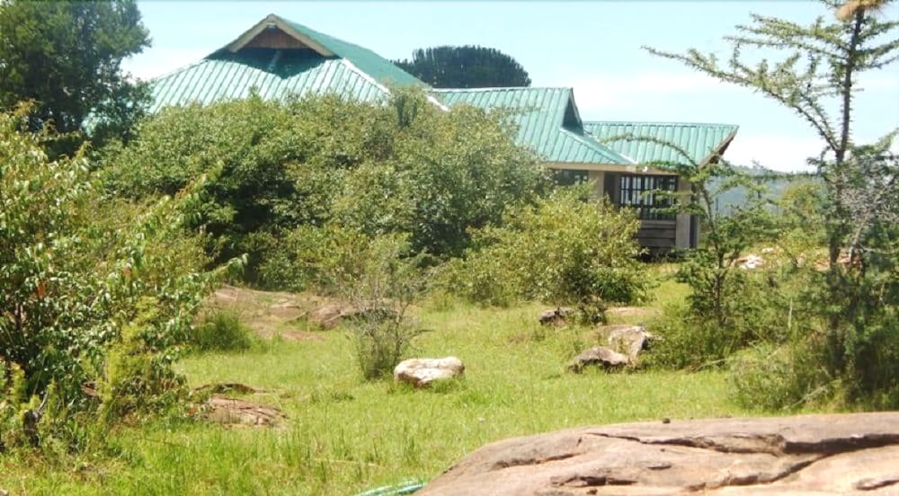 Nalepomara Lodge
