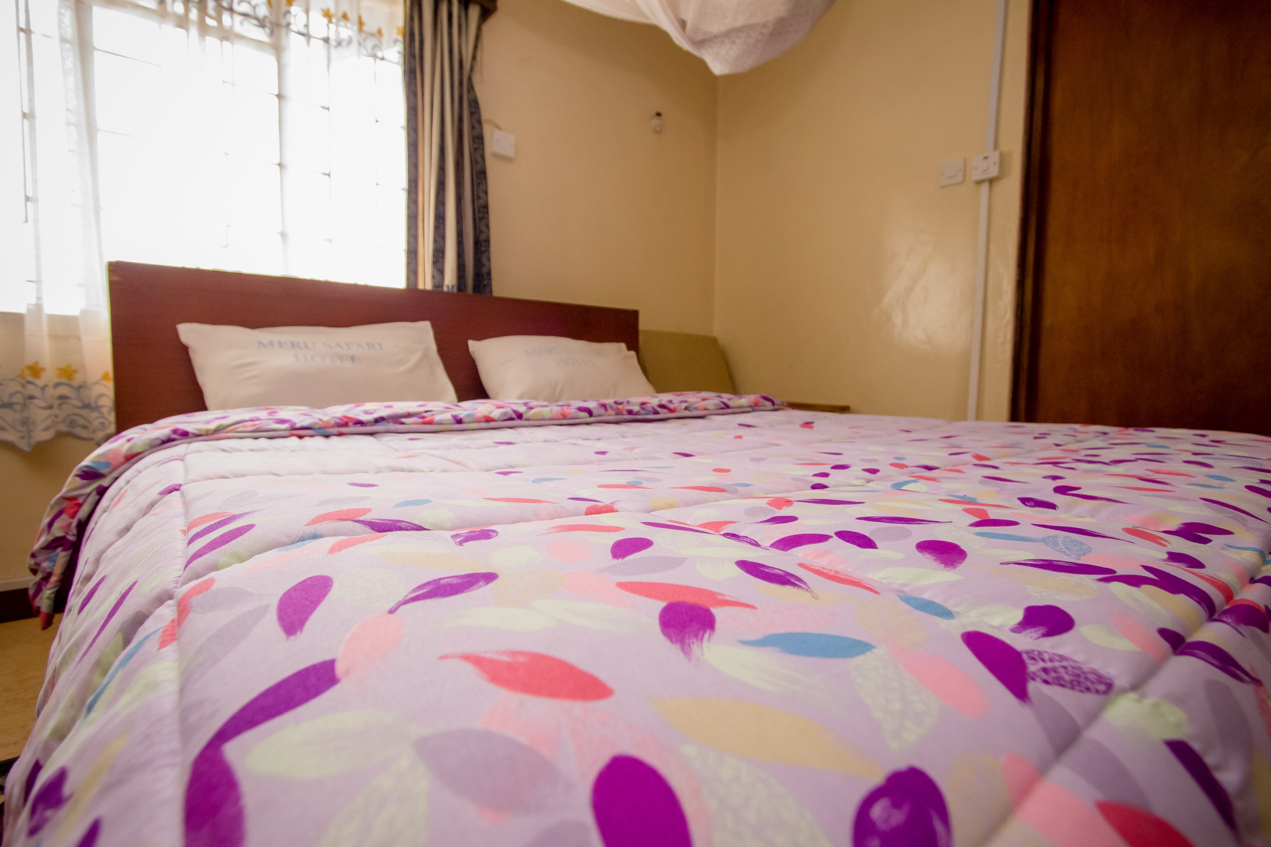 Meru Safari Hotel