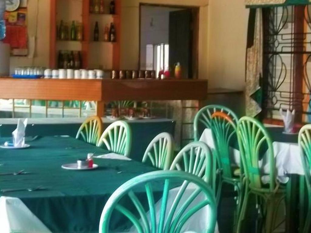 White Star Hotel