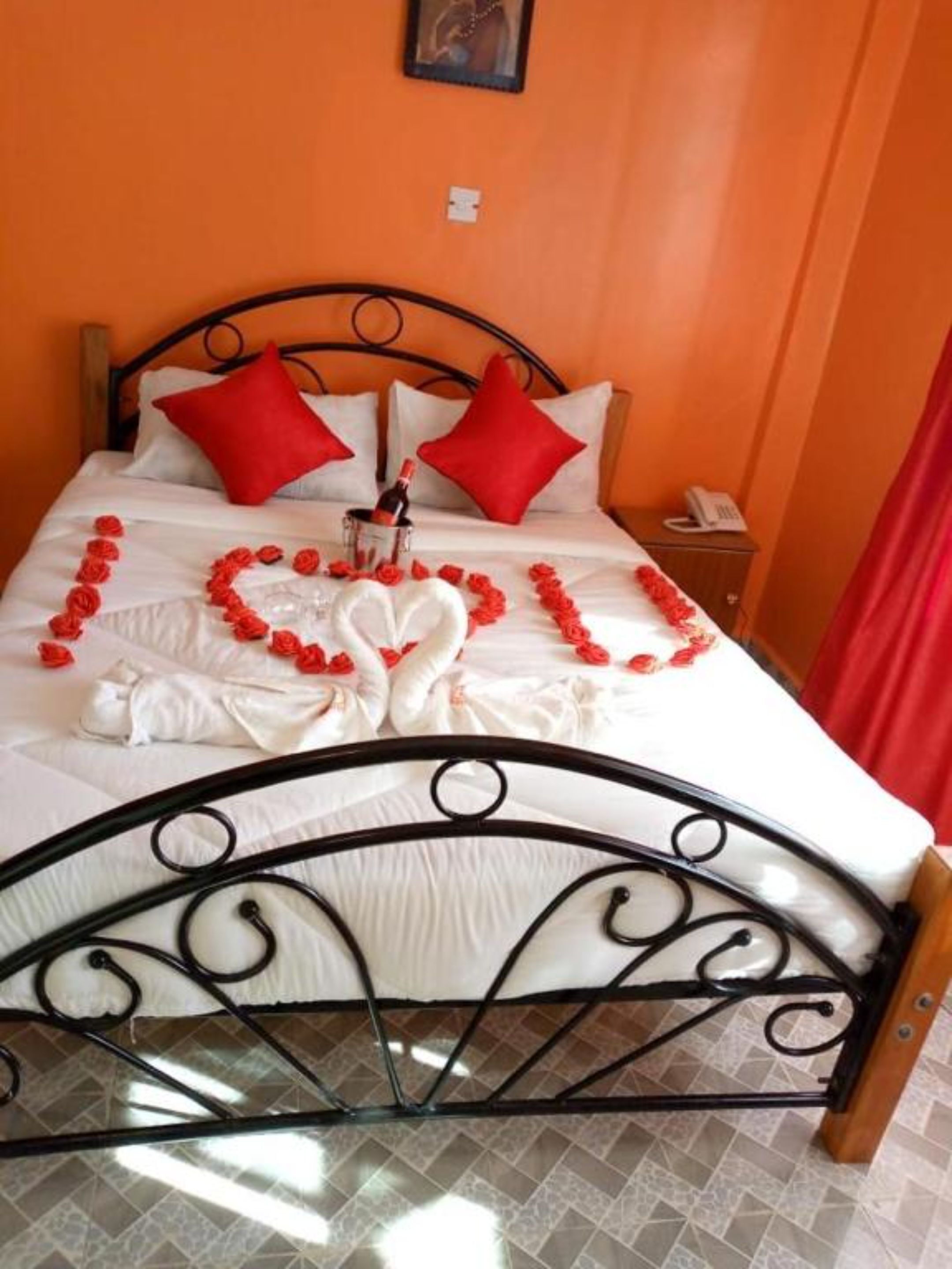 Tango Hotel