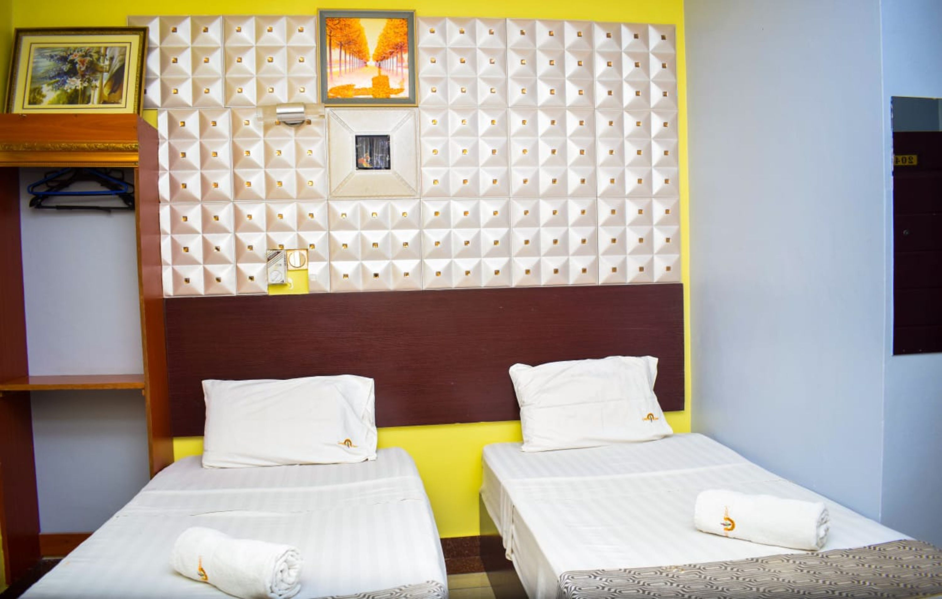 Louis Montfort Grand Resort