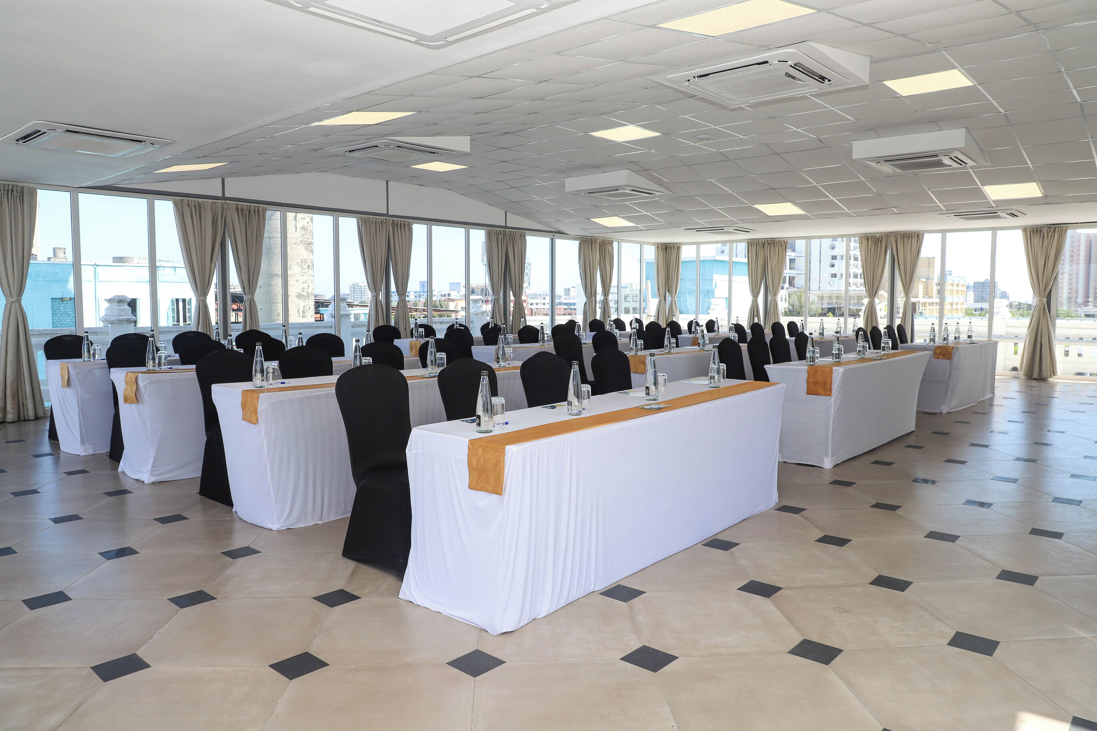 Sentrim Castle Royal Hotel