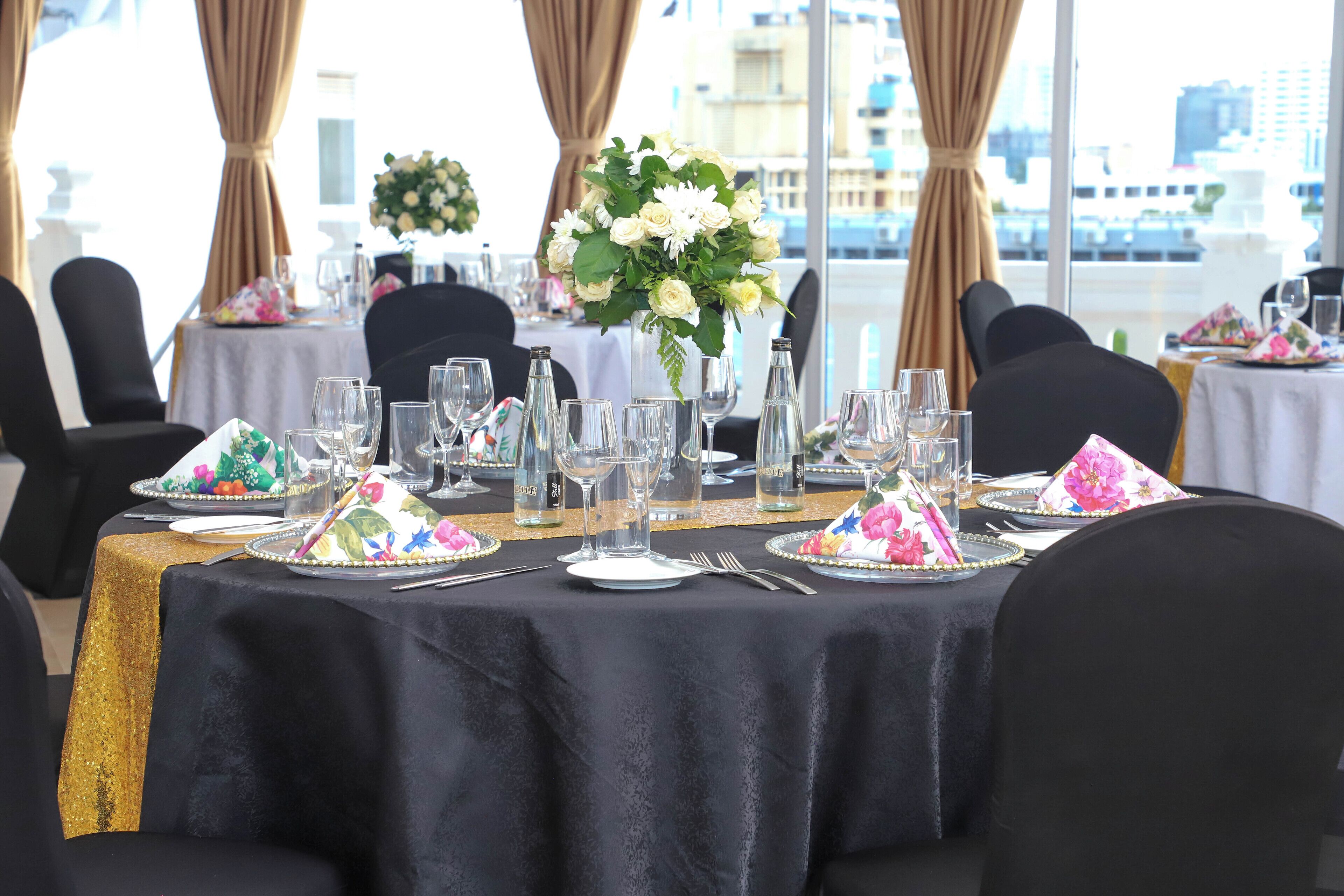 Sentrim Castle Royal Hotel