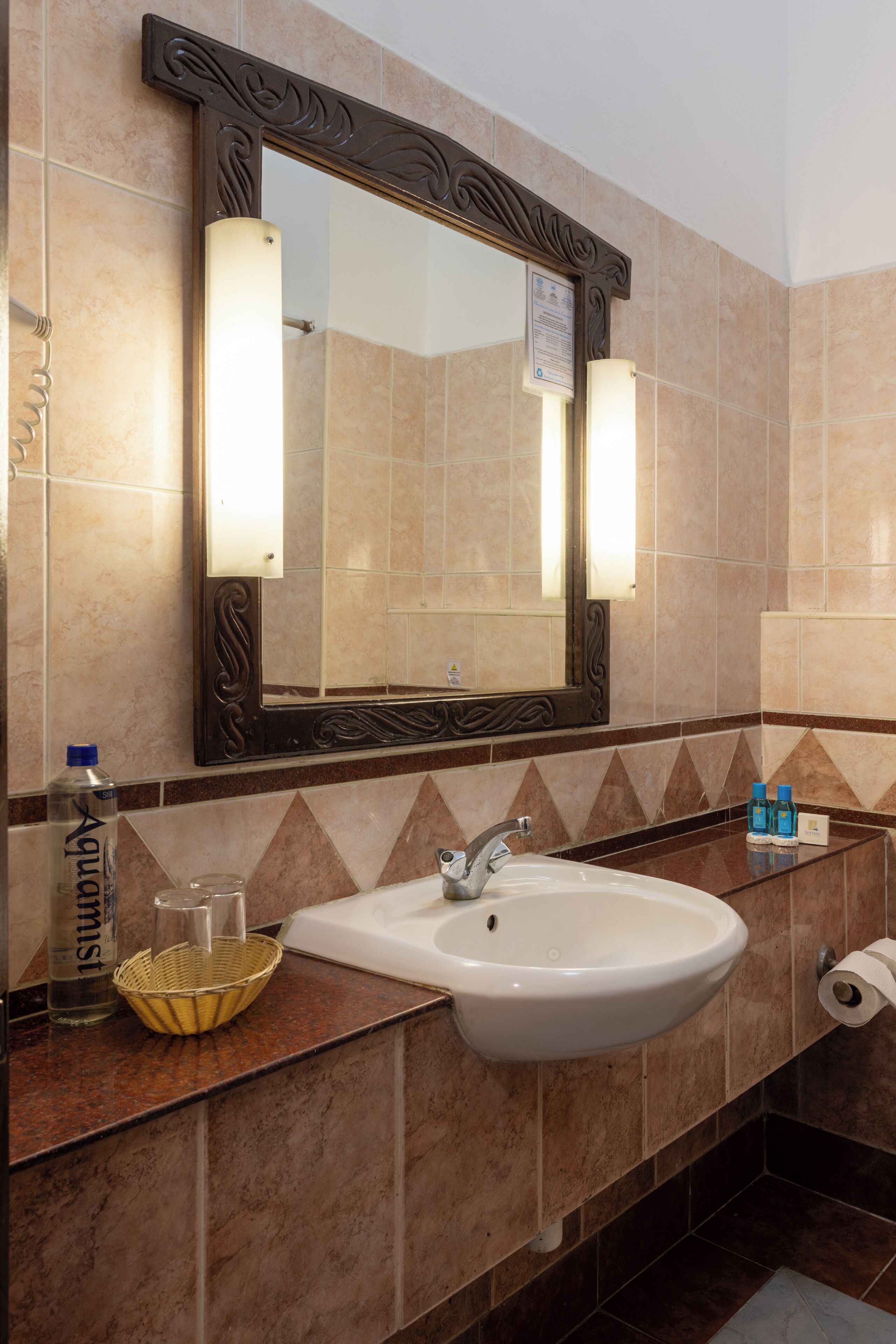 Sentrim Castle Royal Hotel