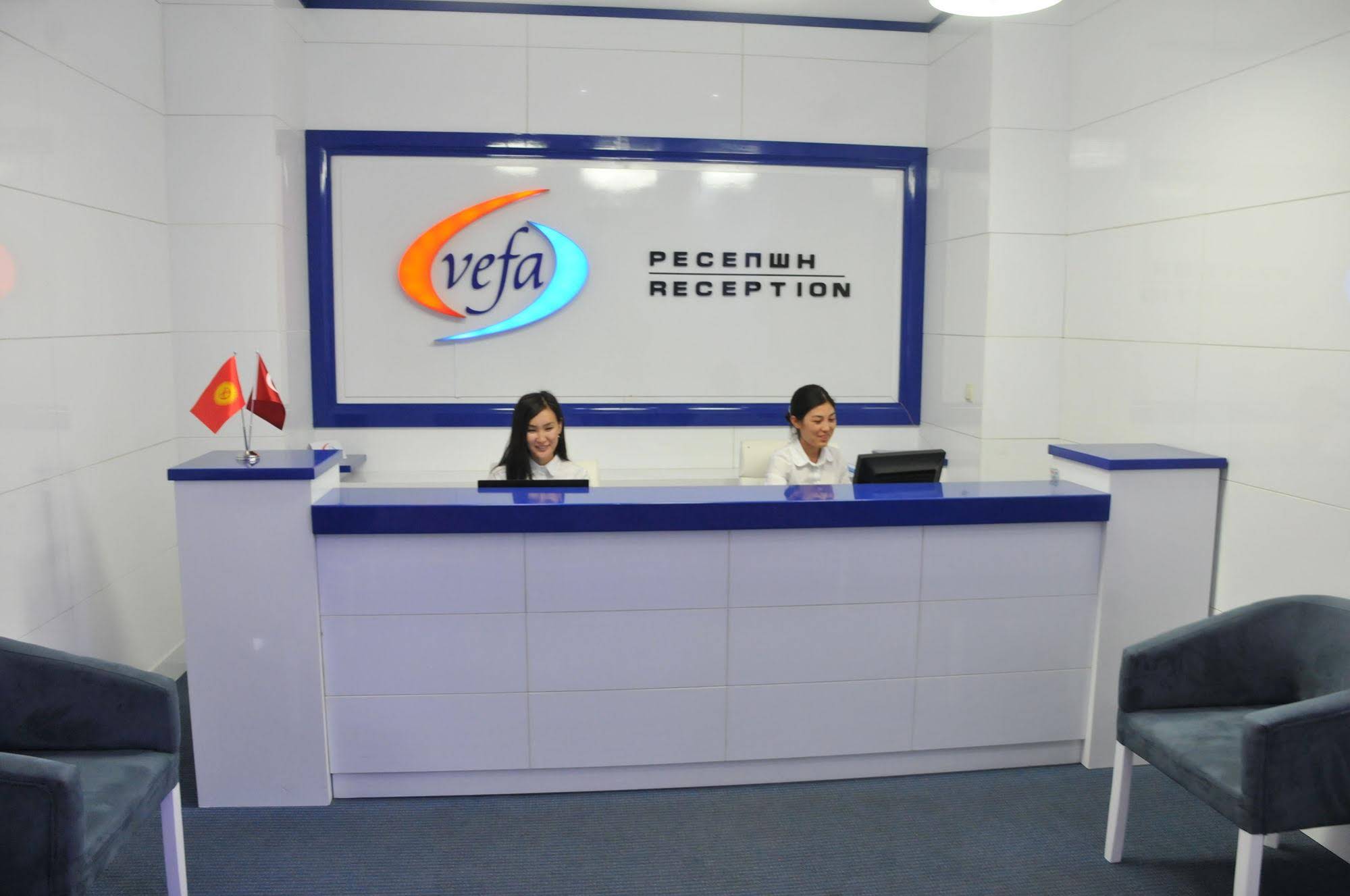 Center Hotel & Apartments