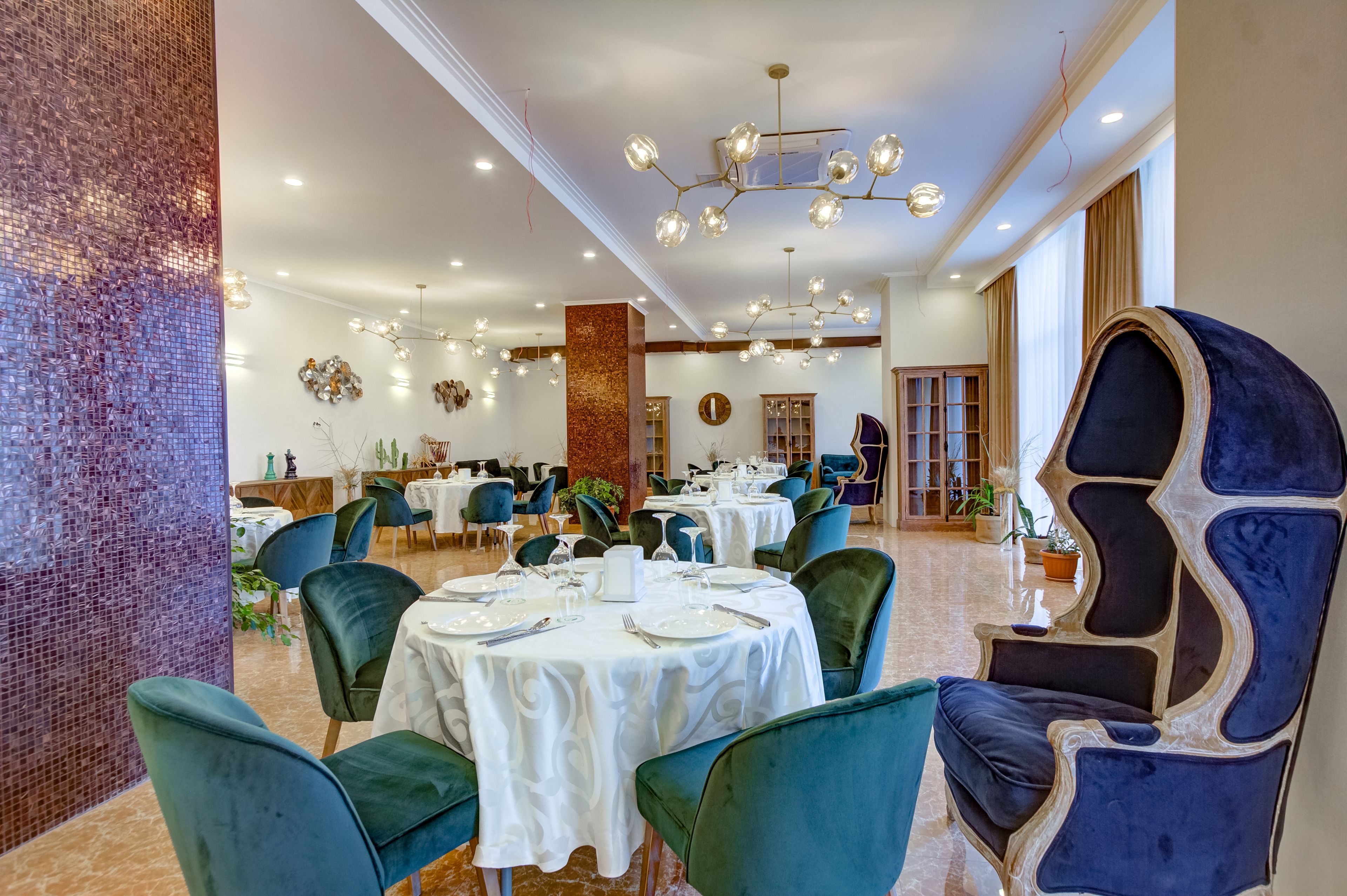 Garden Hotel & Spa