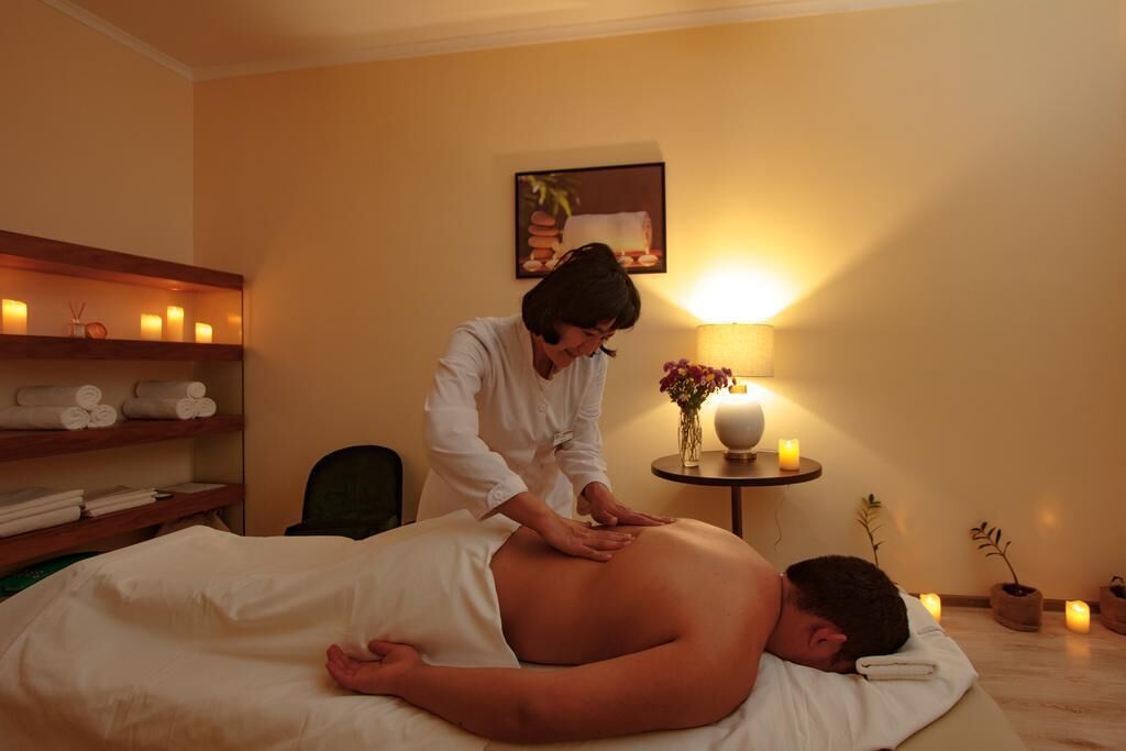 Garden Hotel & Spa
