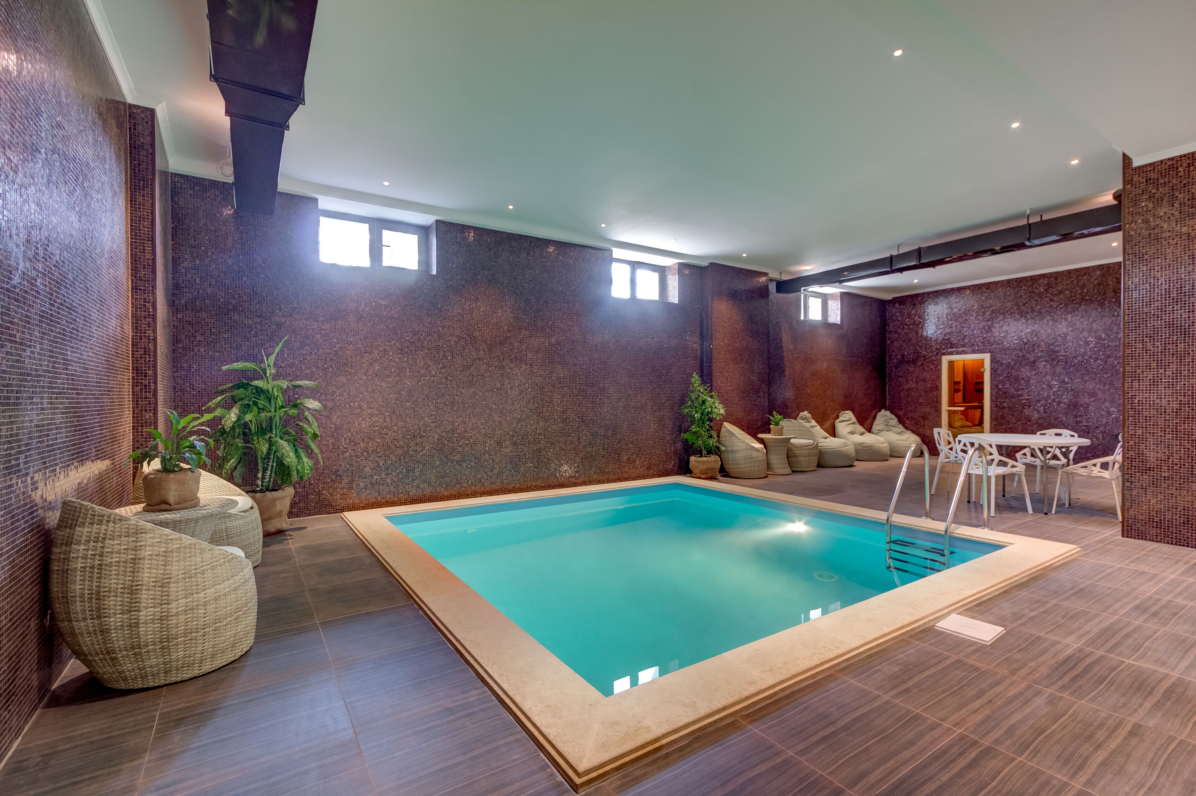Garden Hotel & Spa