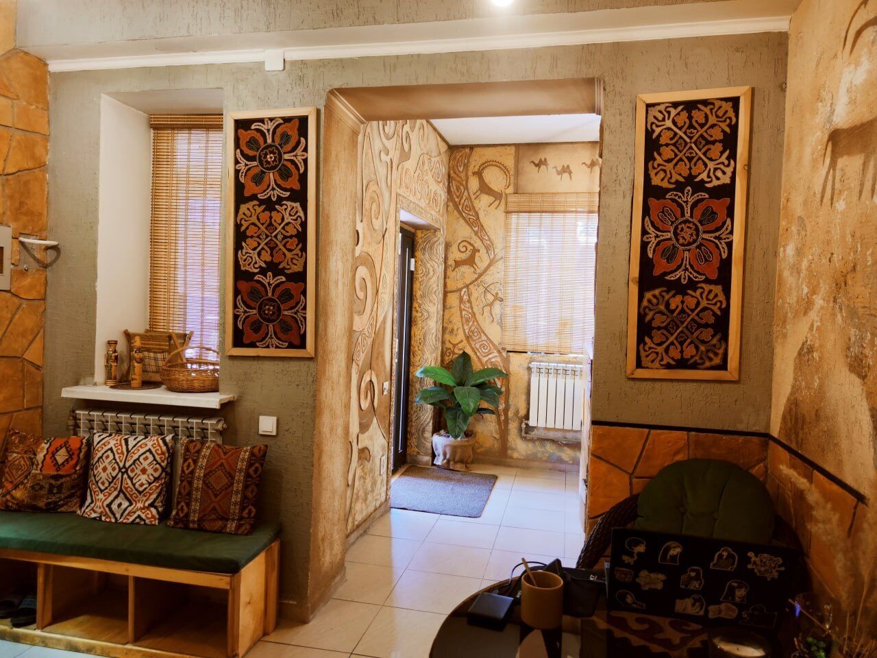 SilkRoad Guesthouse