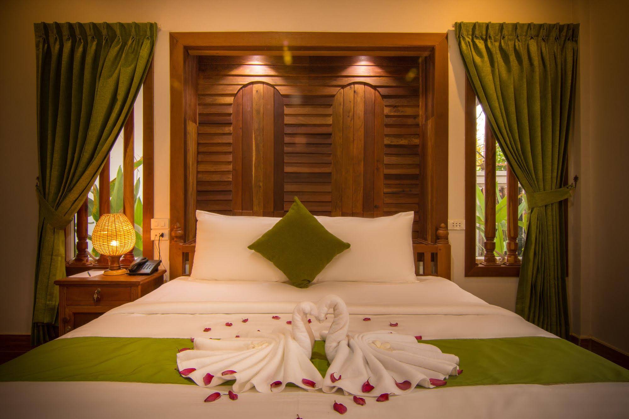 Ravorn Villa Boutique Resort & Restaurant