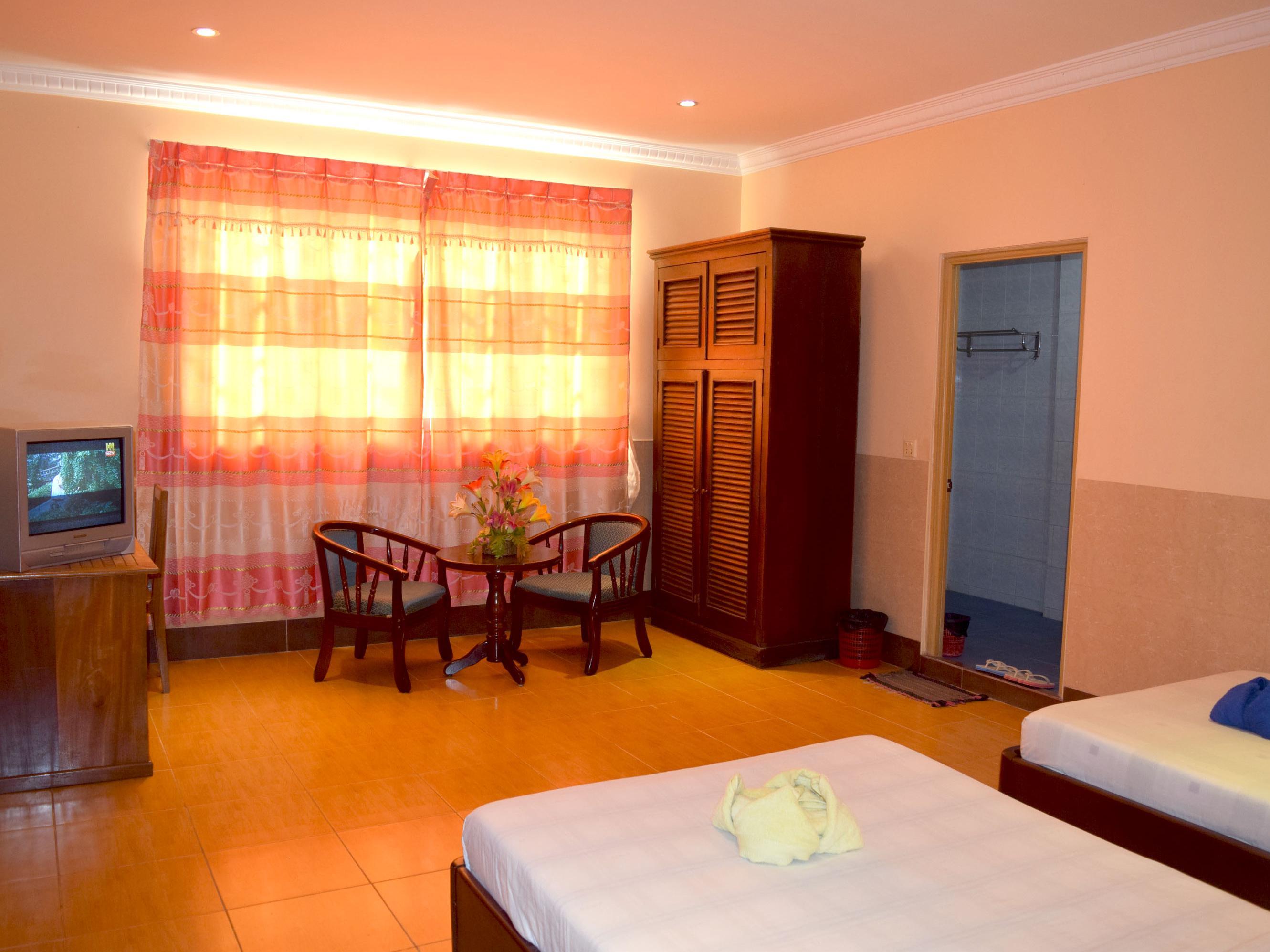 Reaksmey Battambang Hotel