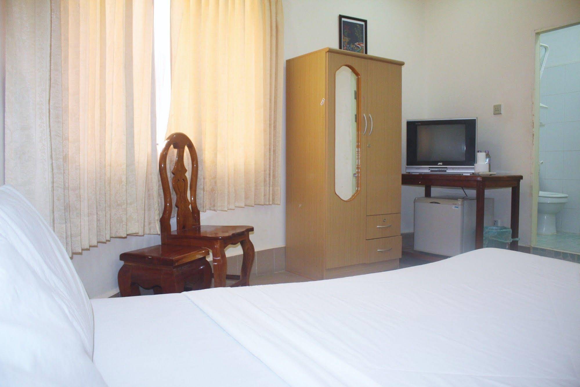 Shang Hai Guest House