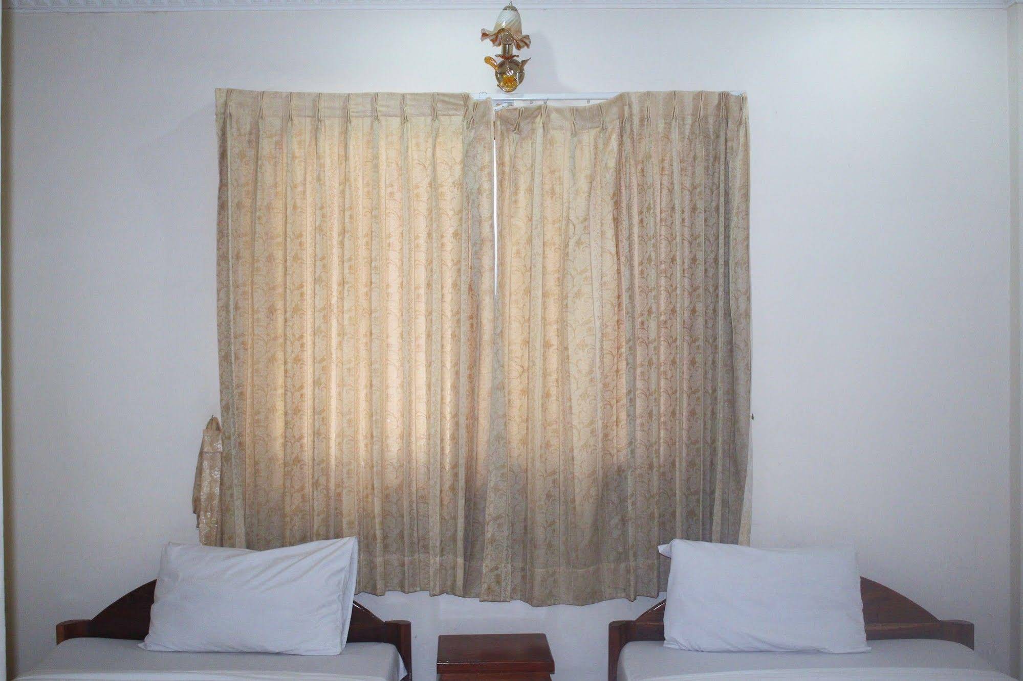 Shang Hai Guest House