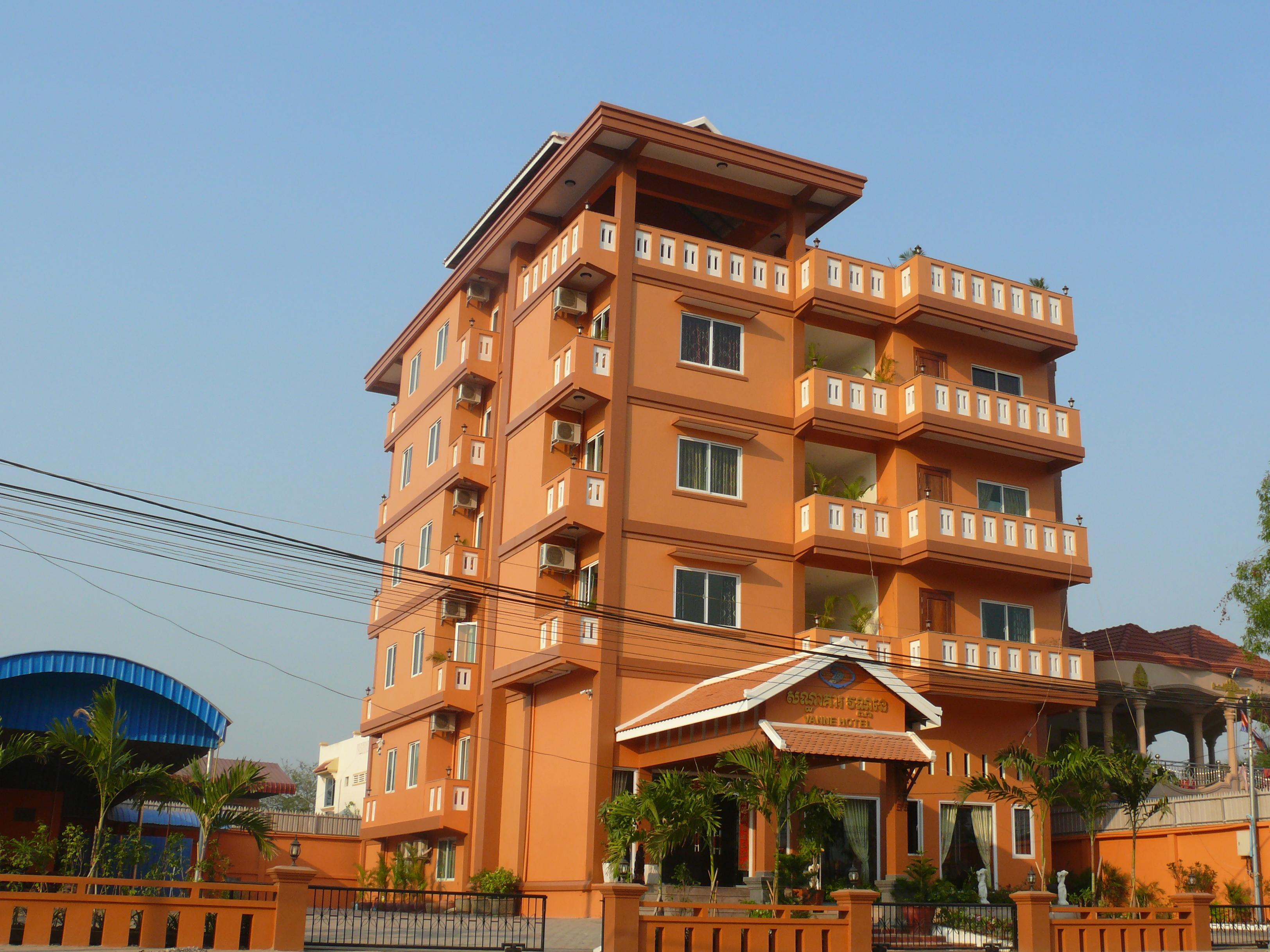 Vanne Hotel