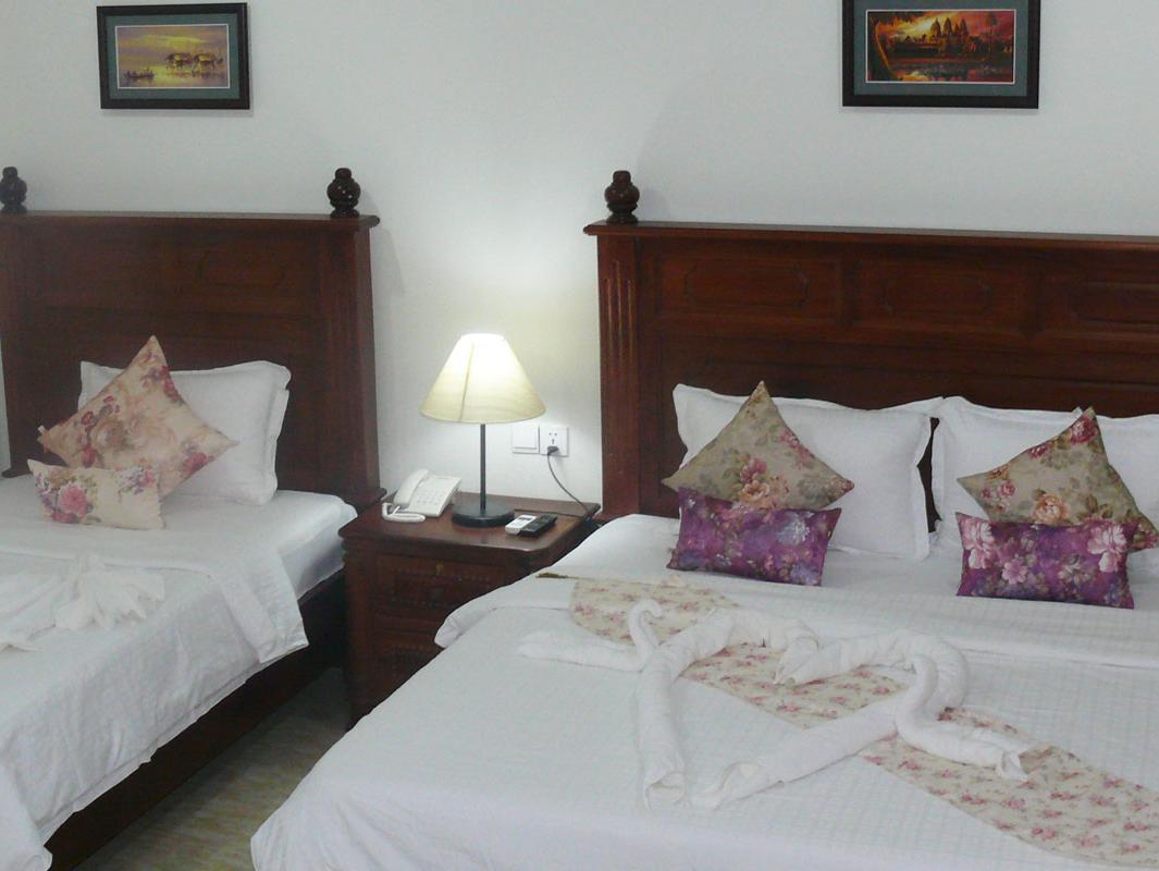 Vanne Hotel