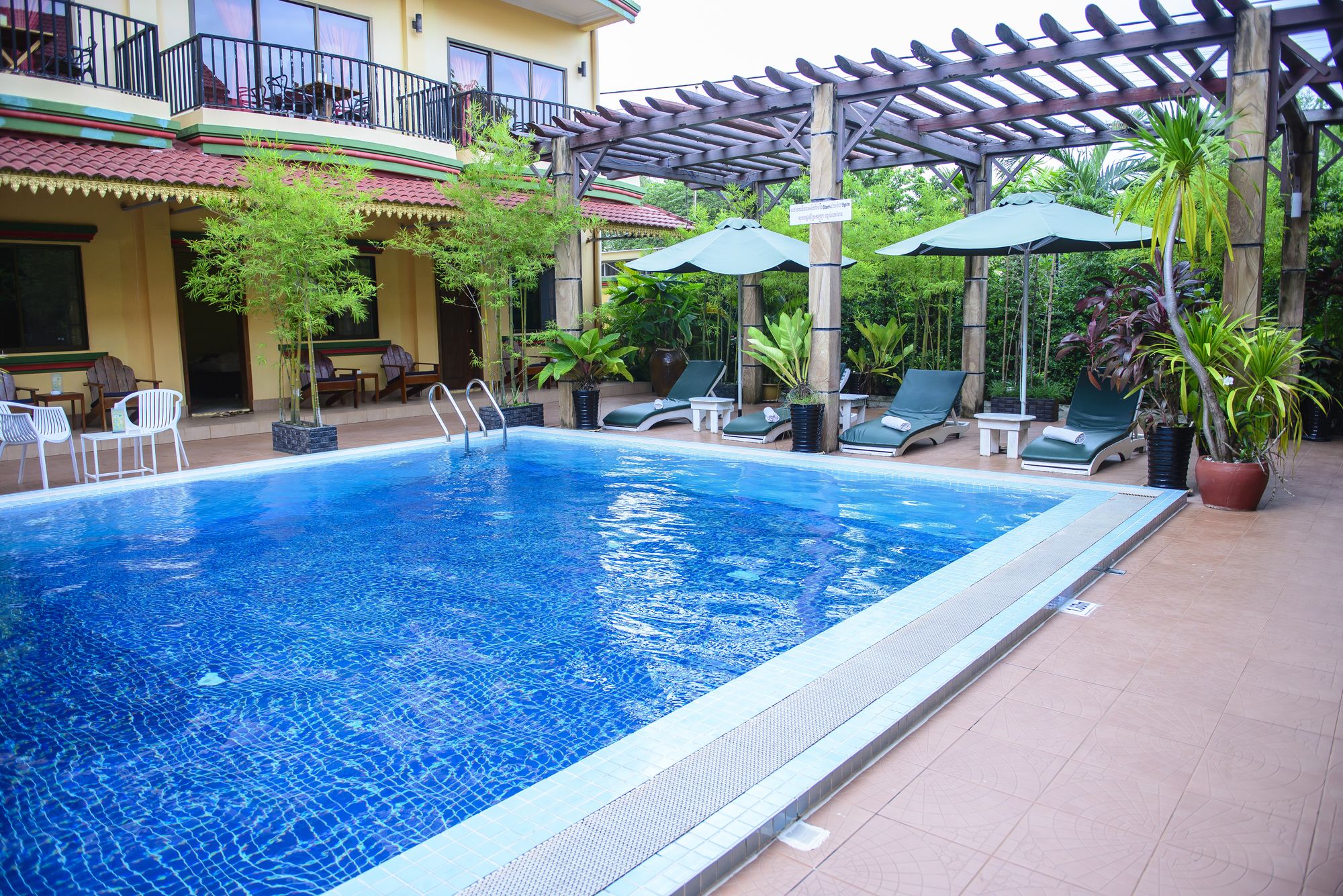 Grand Sihanouk Ville Hotel