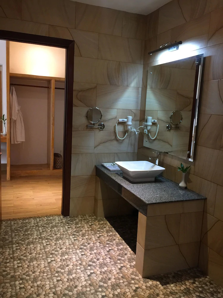 Mangrove River Resort