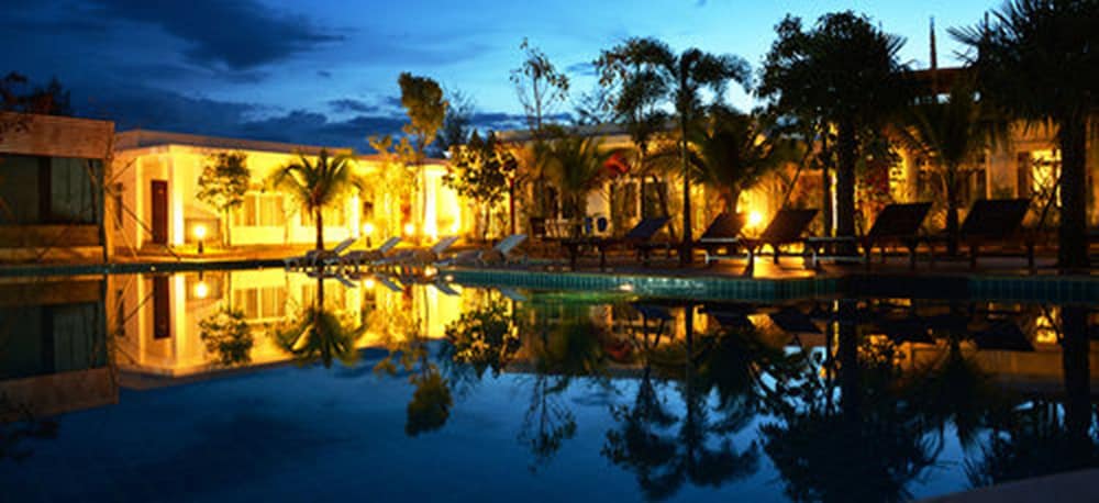 Mangrove River Resort