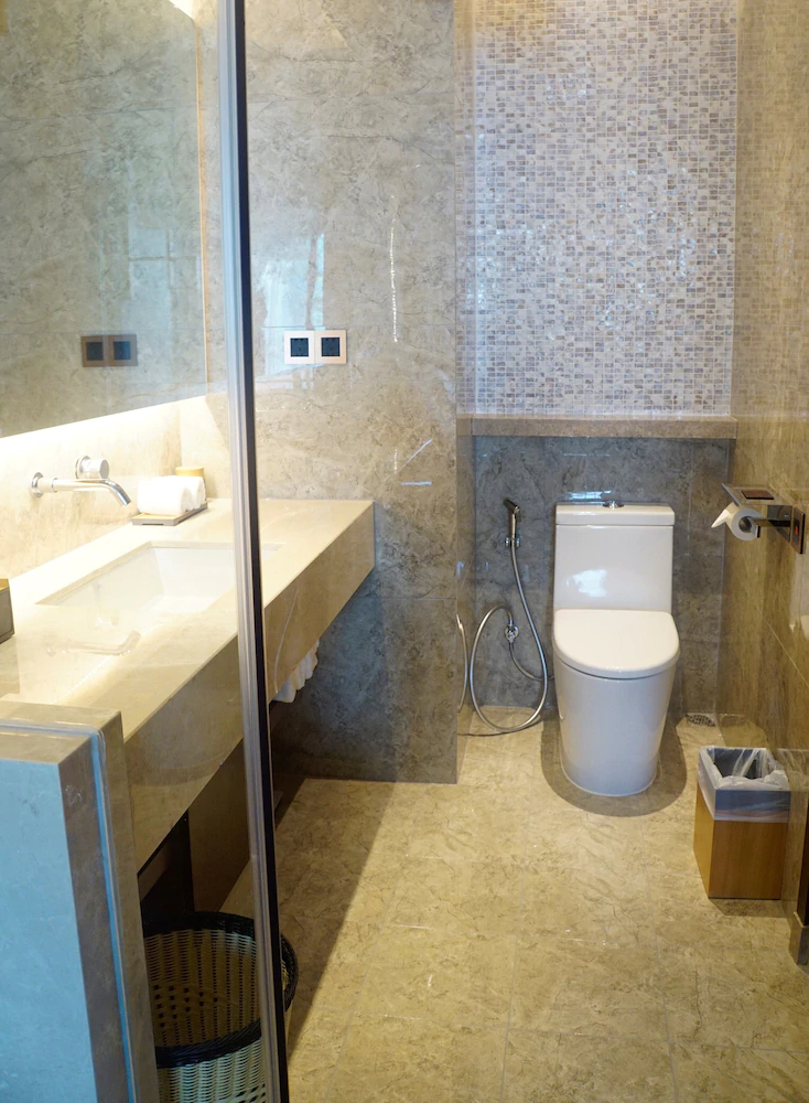 Zhong Hua Wei International Hotel