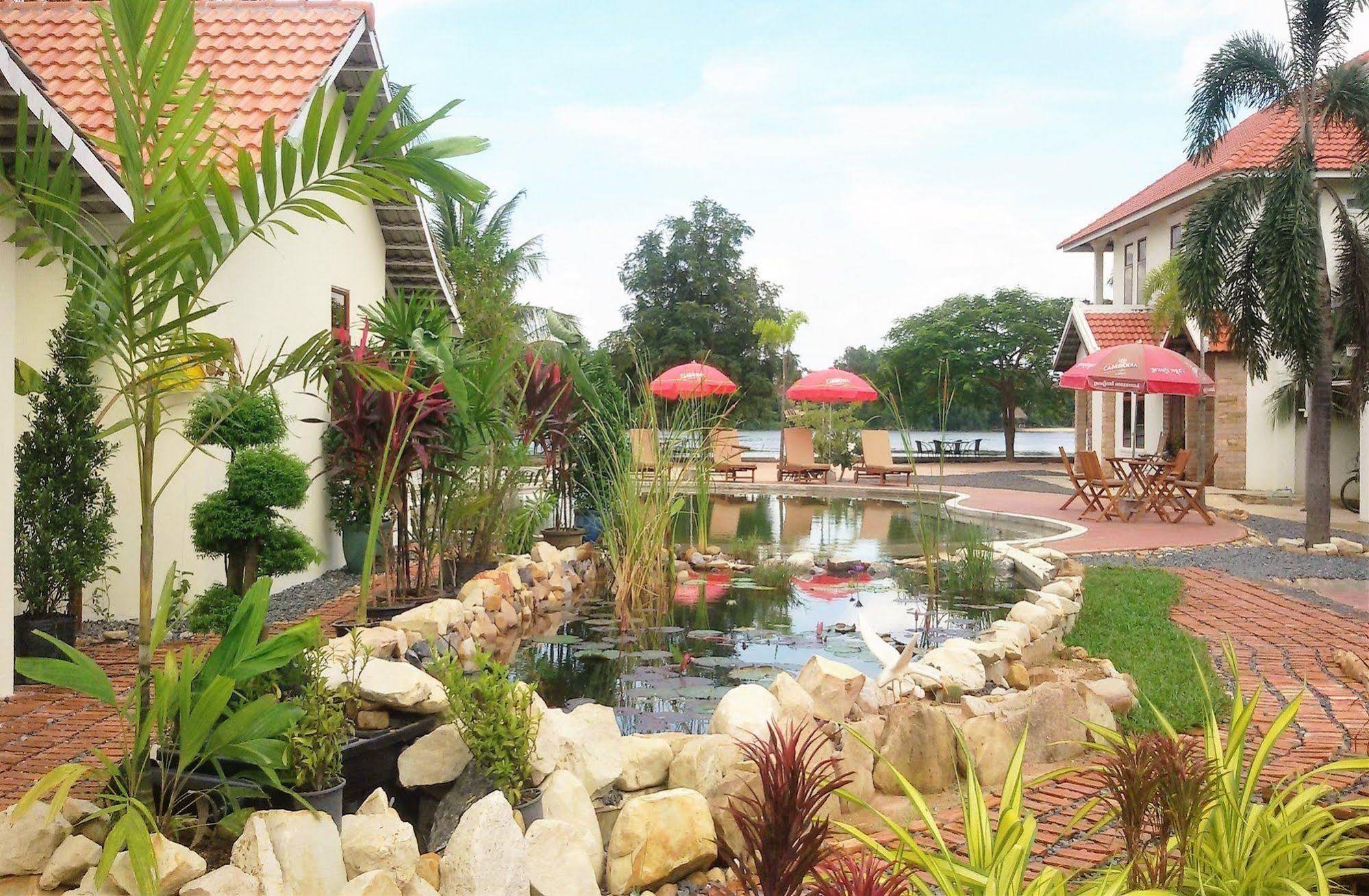 Pink Sands Villa