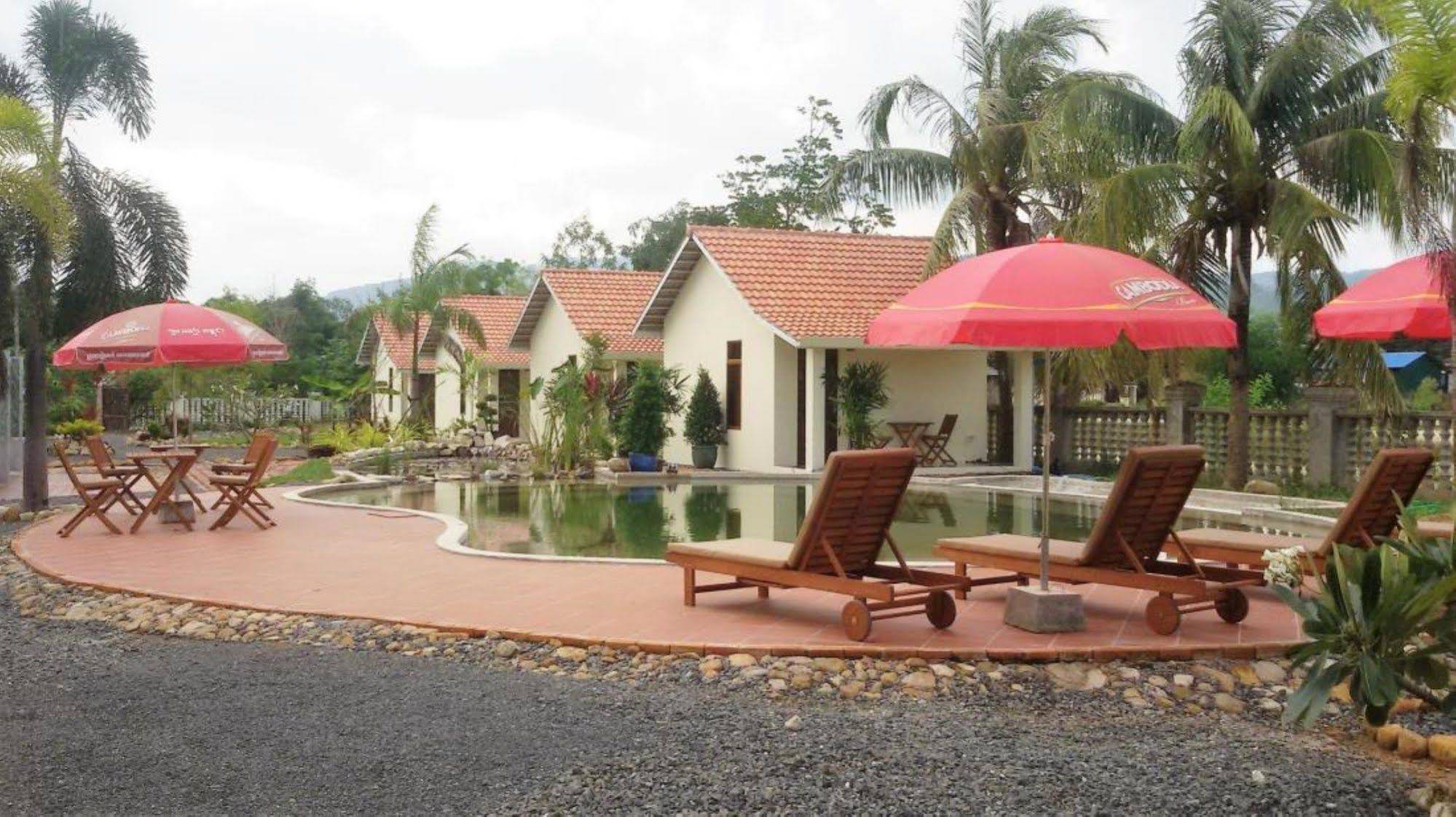 Pink Sands Villa