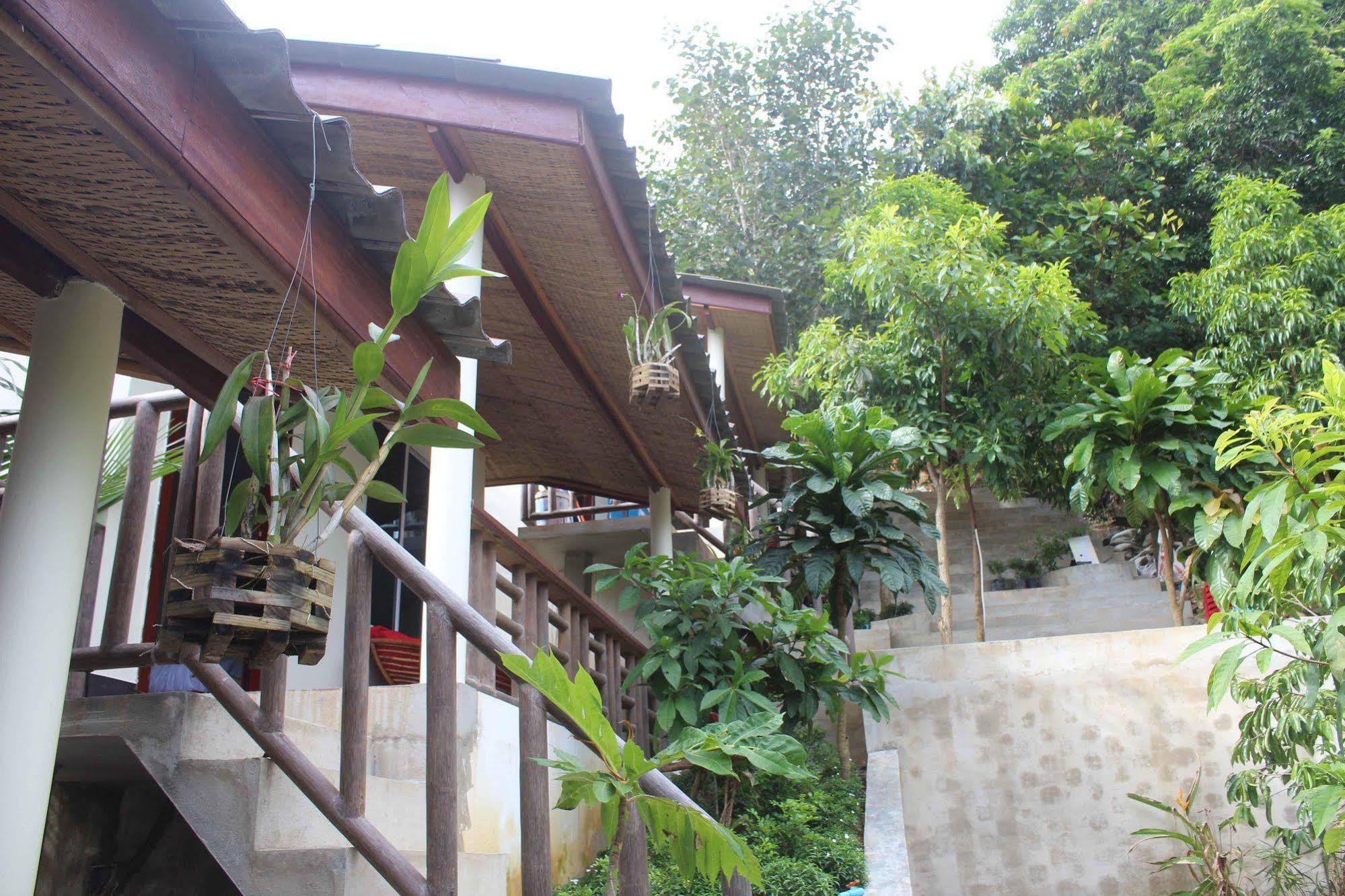 Gauguin Resort