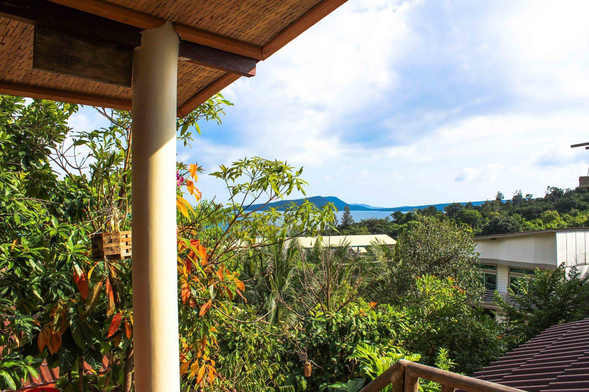 Gauguin Resort