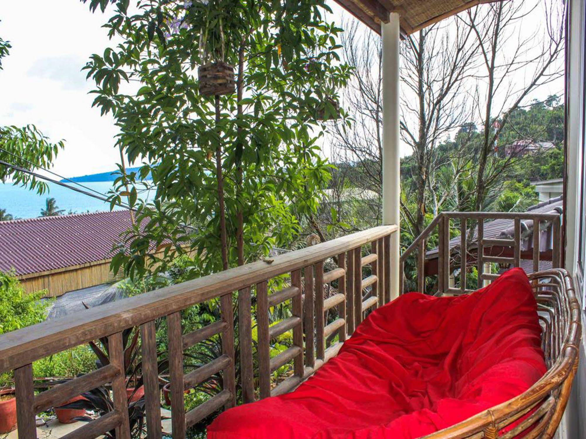 Gauguin Resort
