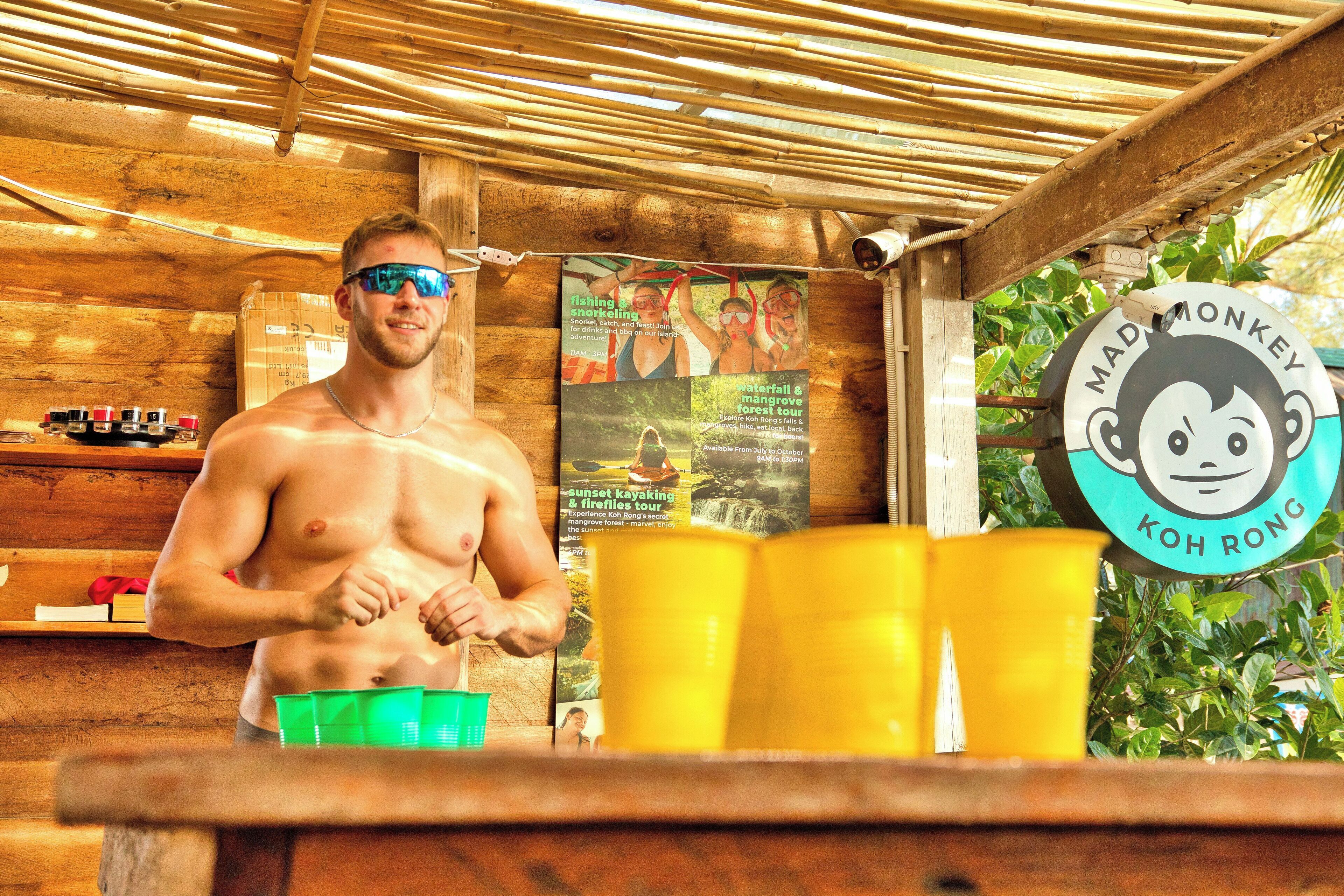 Mad Monkey Koh Rong Samloem