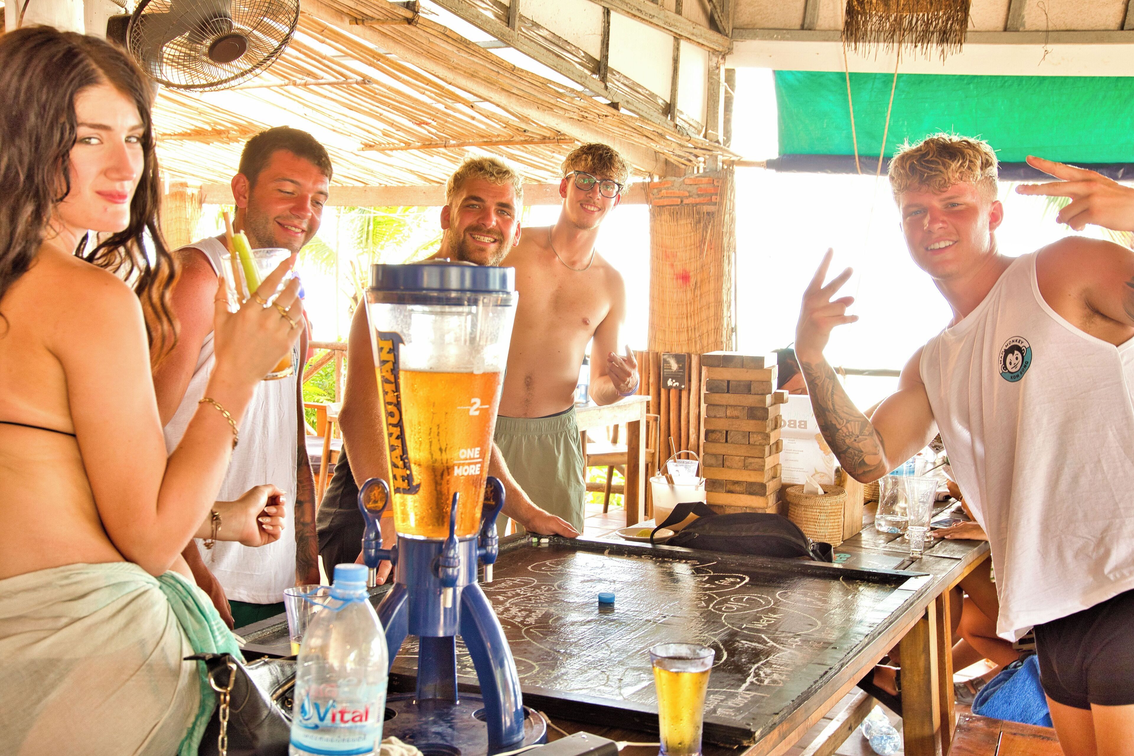 Mad Monkey Koh Rong Samloem