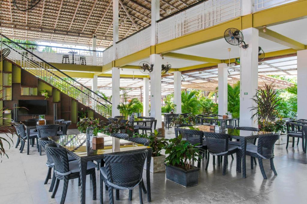 Cambodia Country Club Hotel