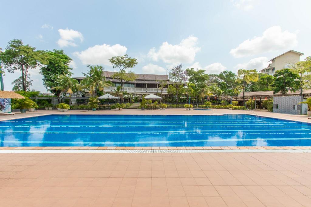 Cambodia Country Club Hotel