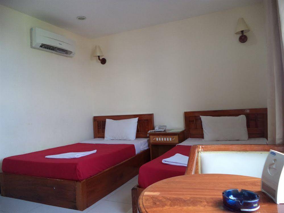Chea Rithy Heng Hotel & KTV