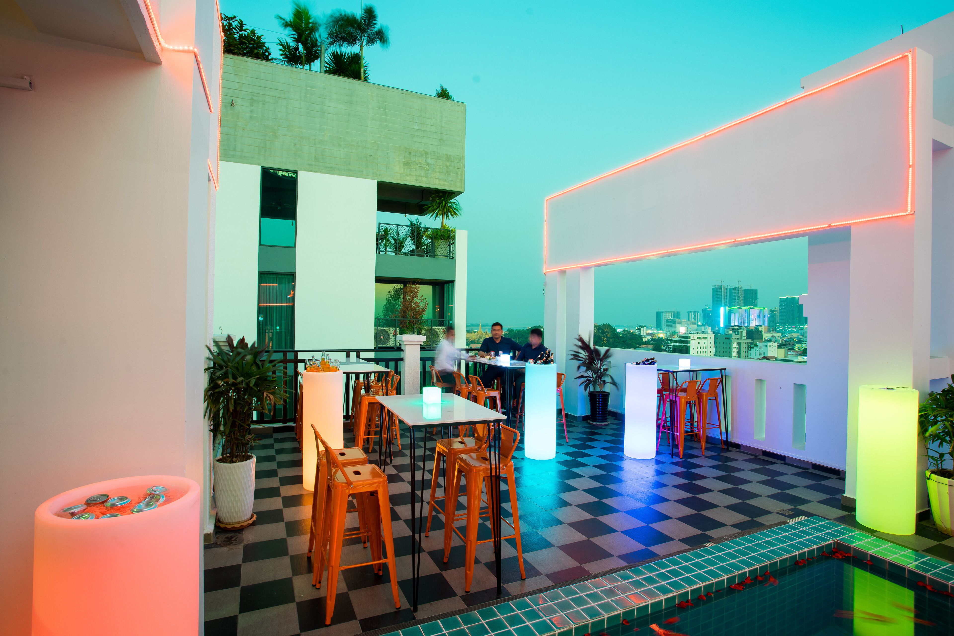 China Wind Holiday Hotel