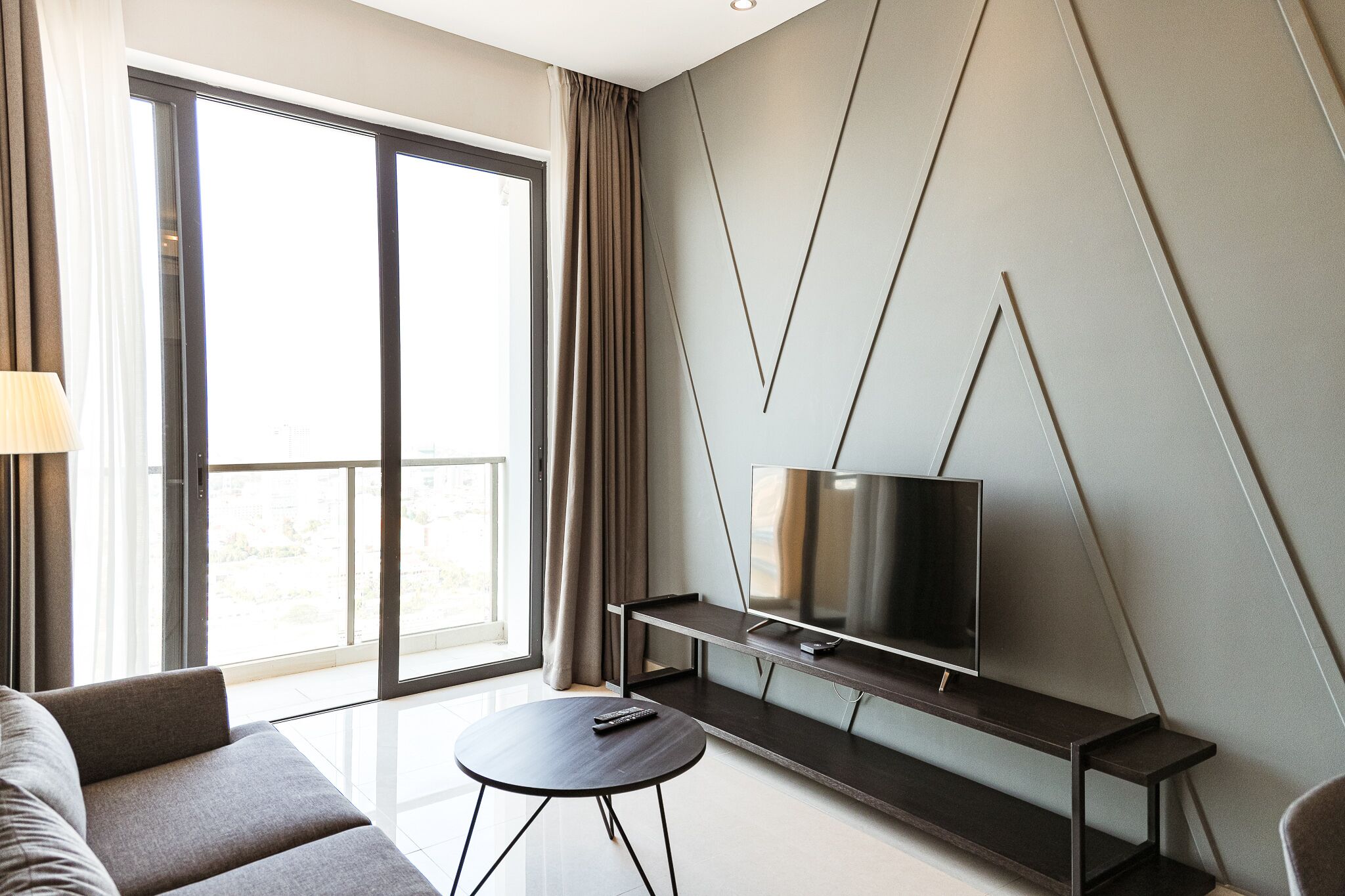 D Suites