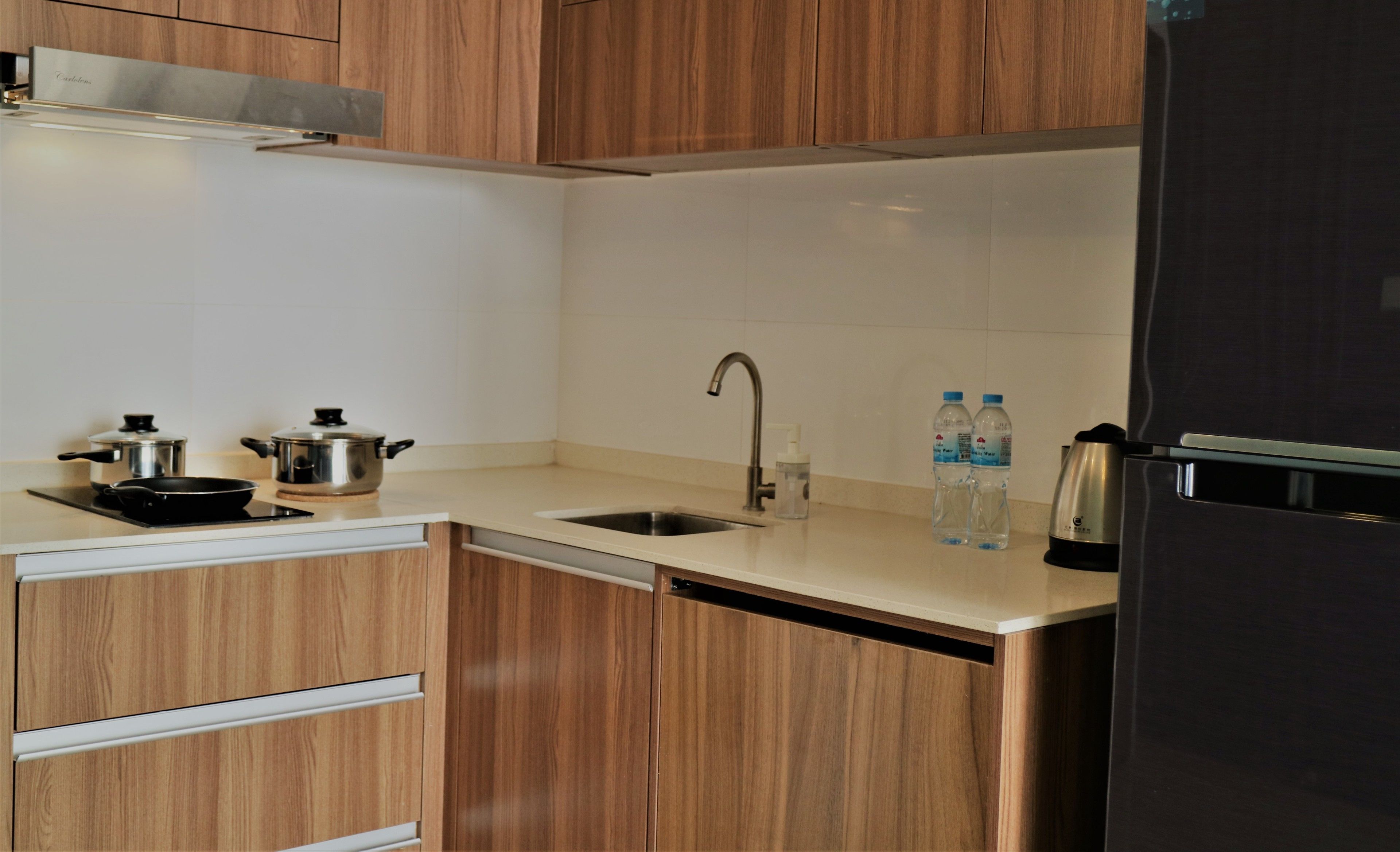 D Suites